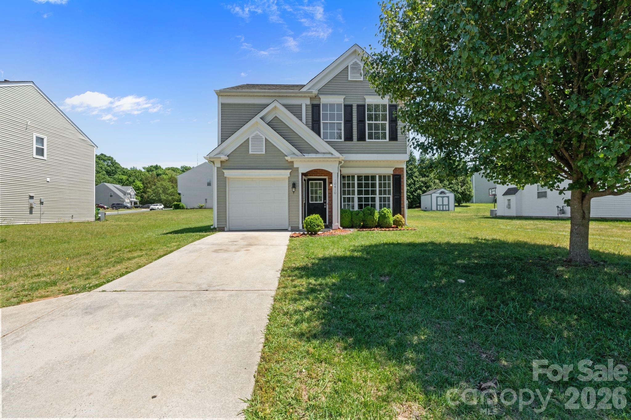 10410 Roundleaf Dr, Charlotte, NC 28213