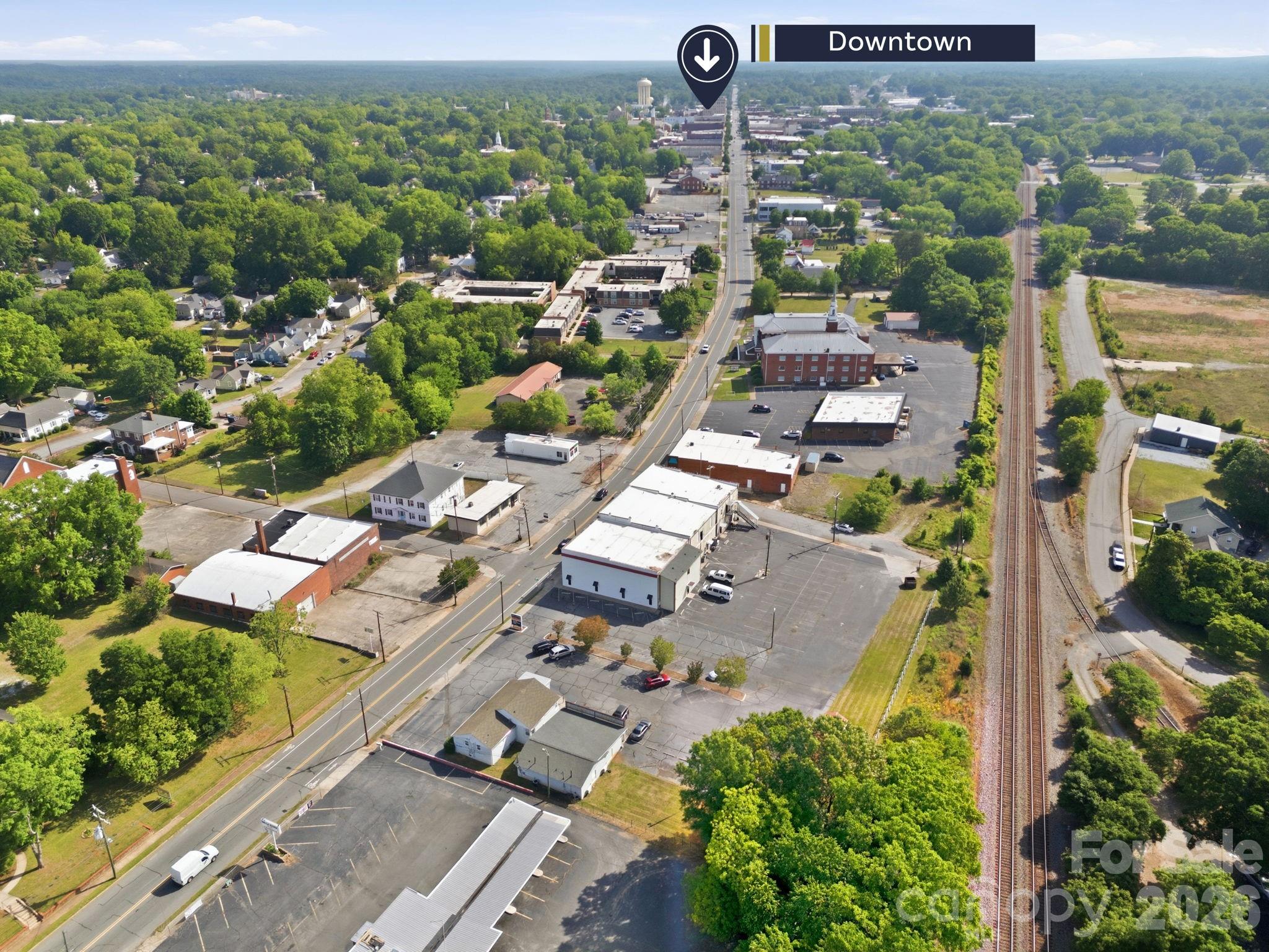 909 S Main St #102, Salisbury, NC 28144