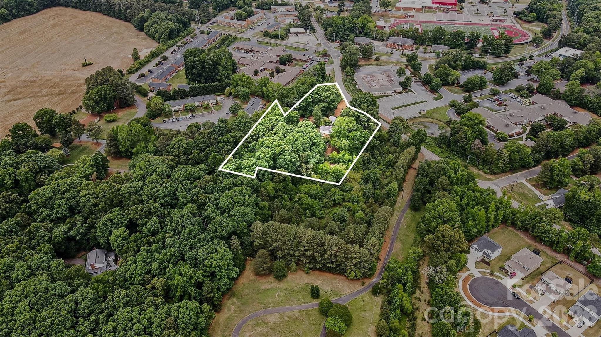 1116 Medlin Rd, Monroe, NC 28112