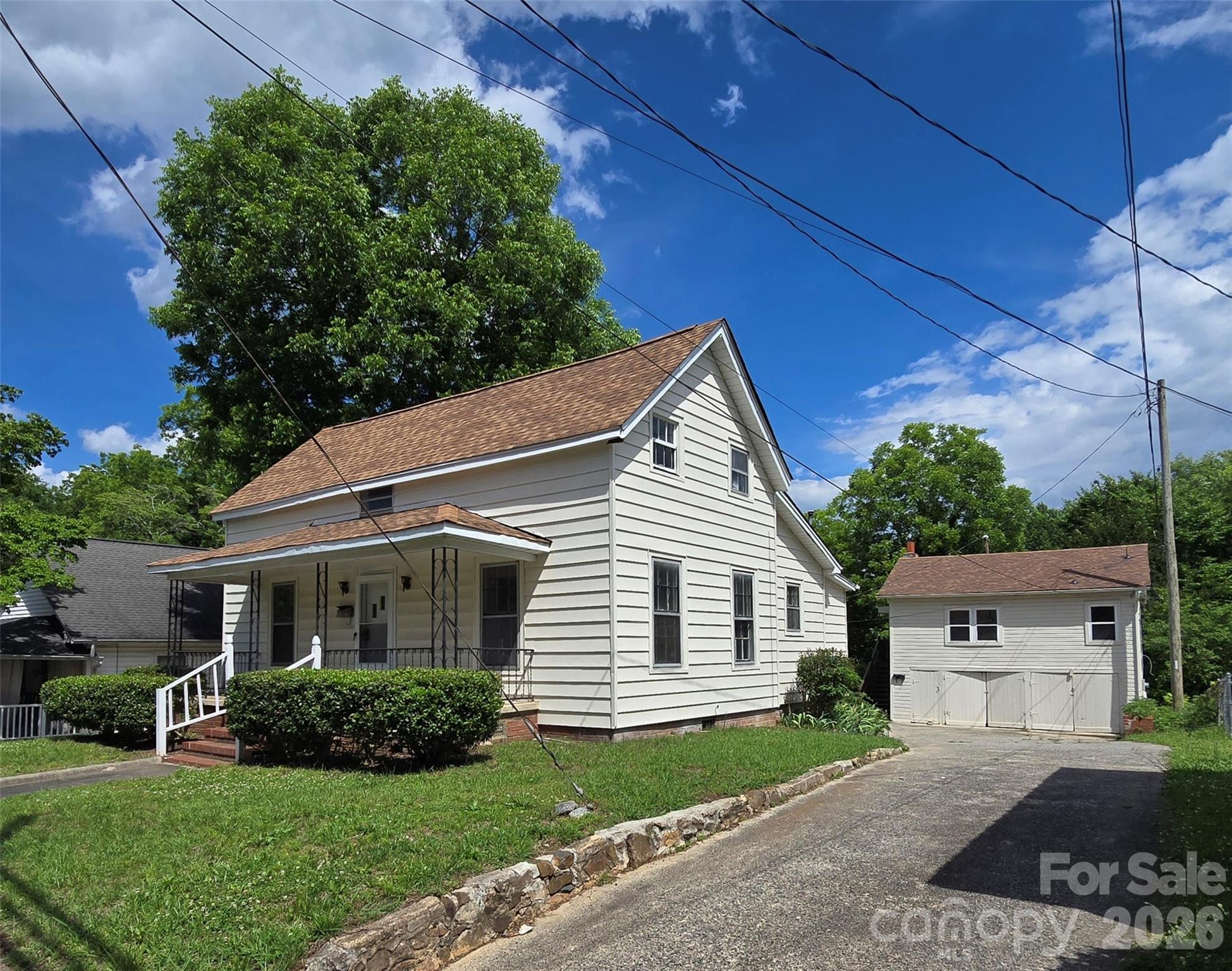 184 Cabarrus Ave E, Concord, NC 28025