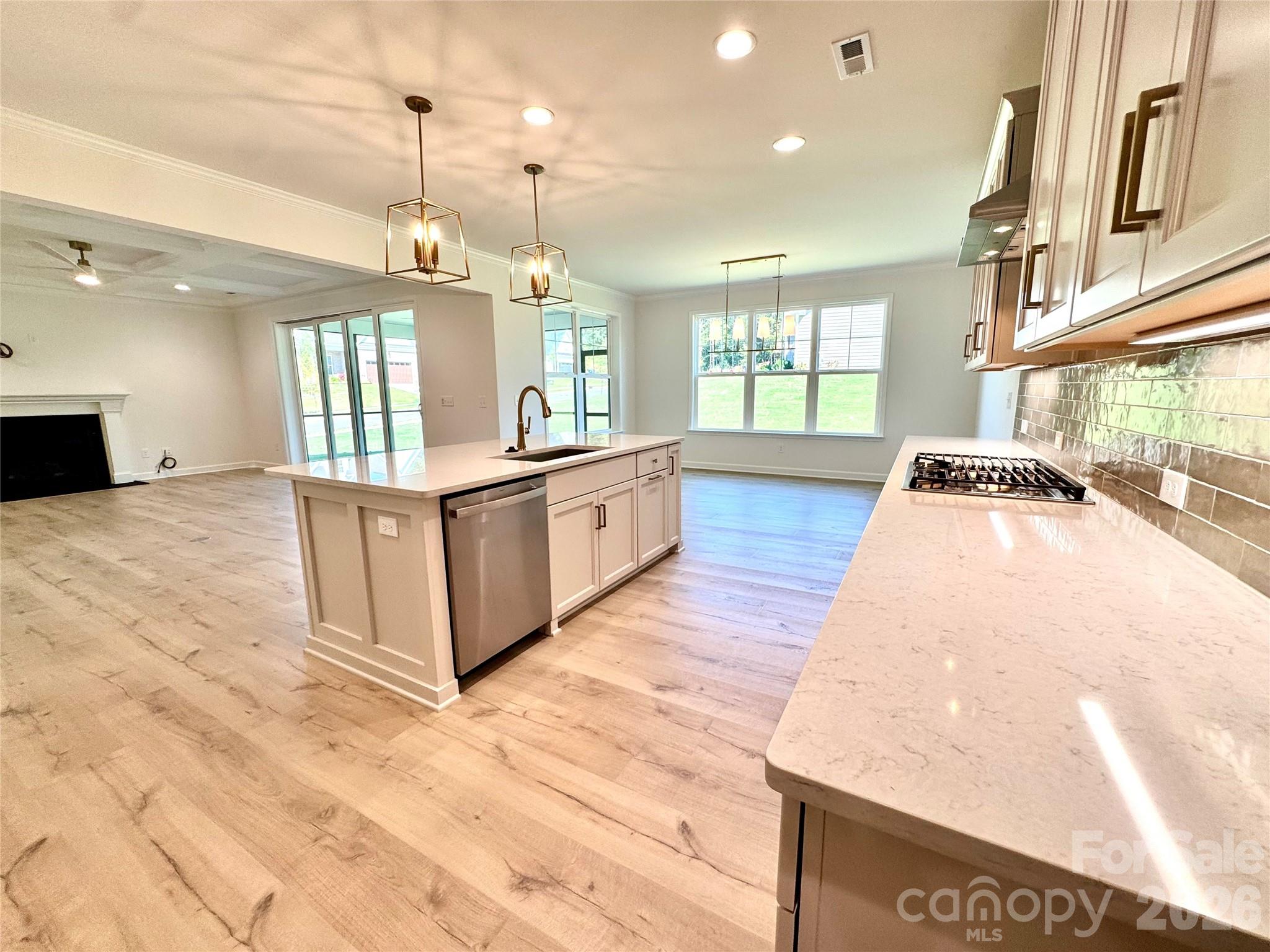 187 Eve Ash Ln, Mooresville, NC 28115