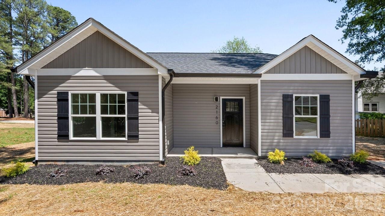 2160 Fieldcrest Ave, Gastonia, NC 28054