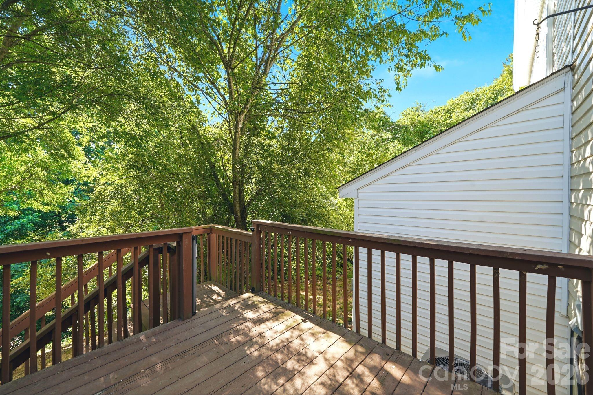 687 Rock Lake Glen, Fort Mill, SC 29715
