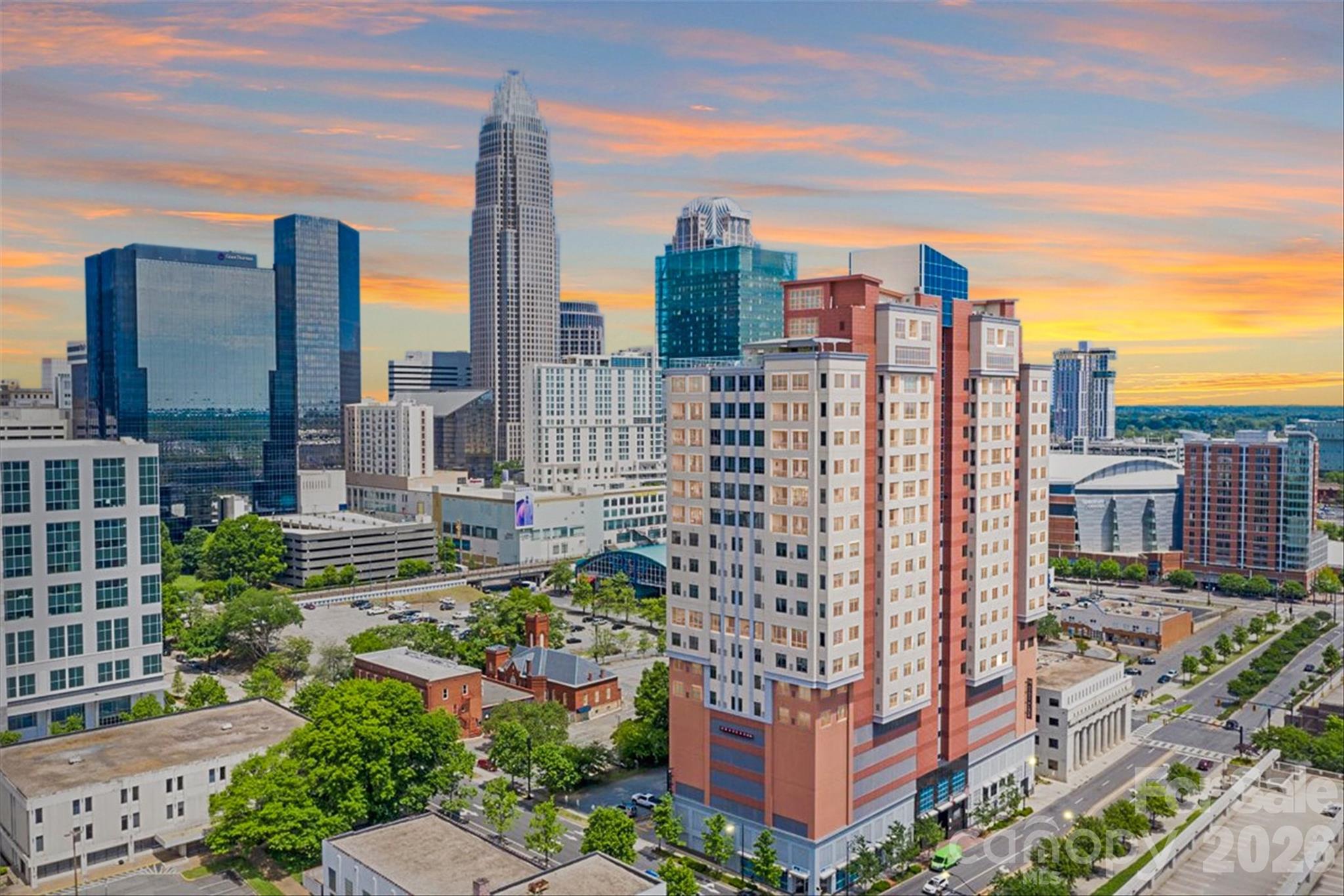 222 S Caldwell St #1708, Charlotte, NC 28202