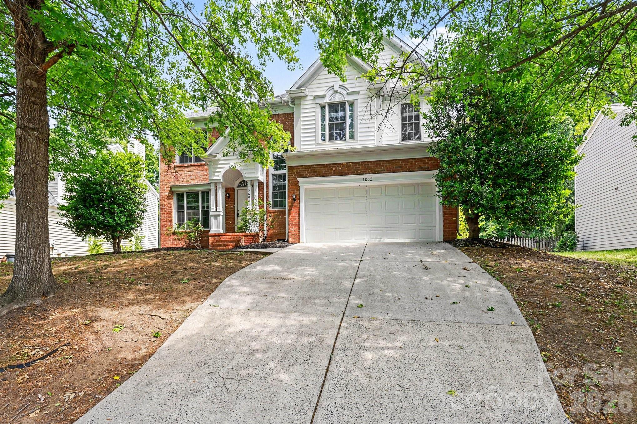 5802 Swanston Dr, Charlotte, NC 28269