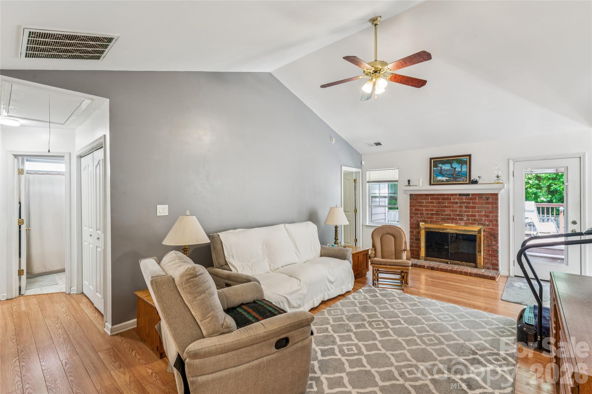 13221 Crooked Pine Ct, Charlotte, NC 28215