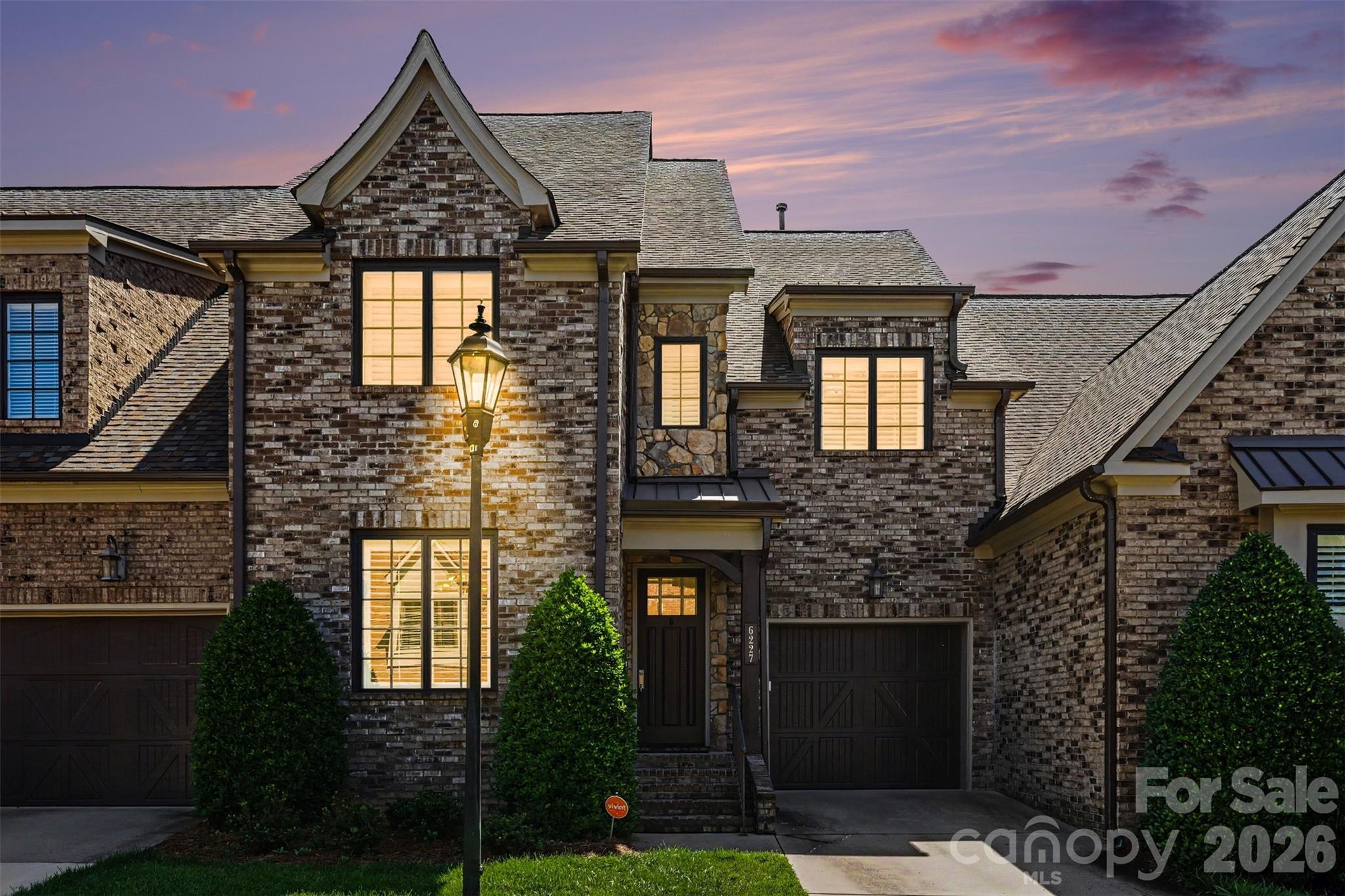 6227 Fletcher Cir, Charlotte, NC 28226