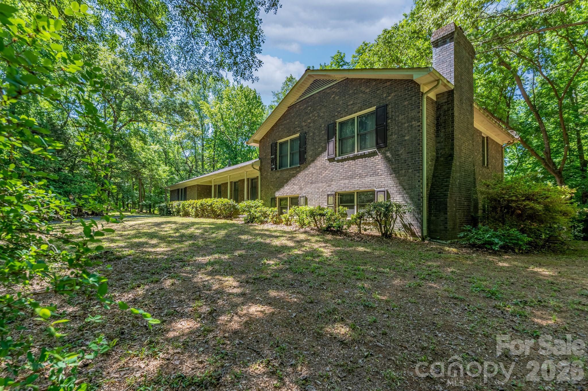 1836 Westbrook Rd, Edgemoor, SC 29712