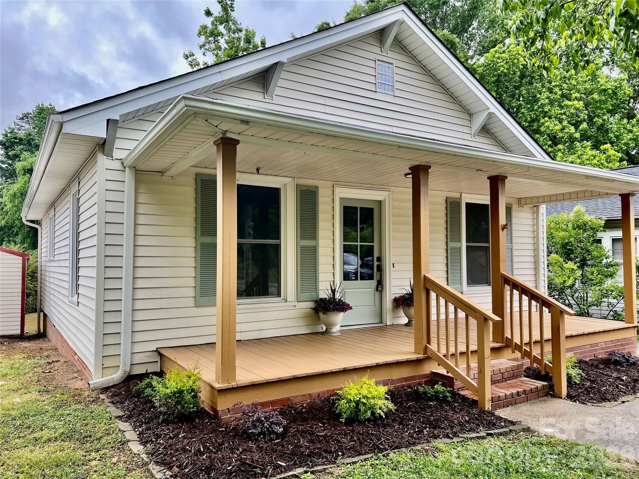 1225 W C St, Kannapolis, NC 28081