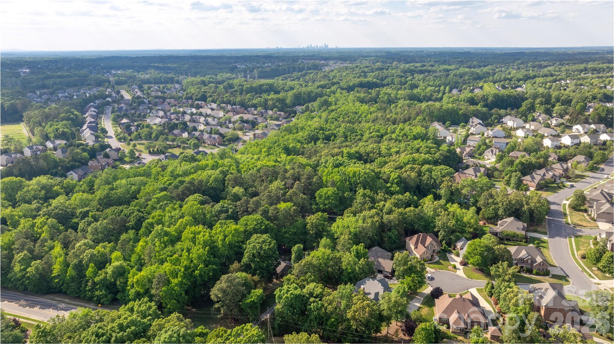 1800 Chestnut Ln, Matthews, NC 28104