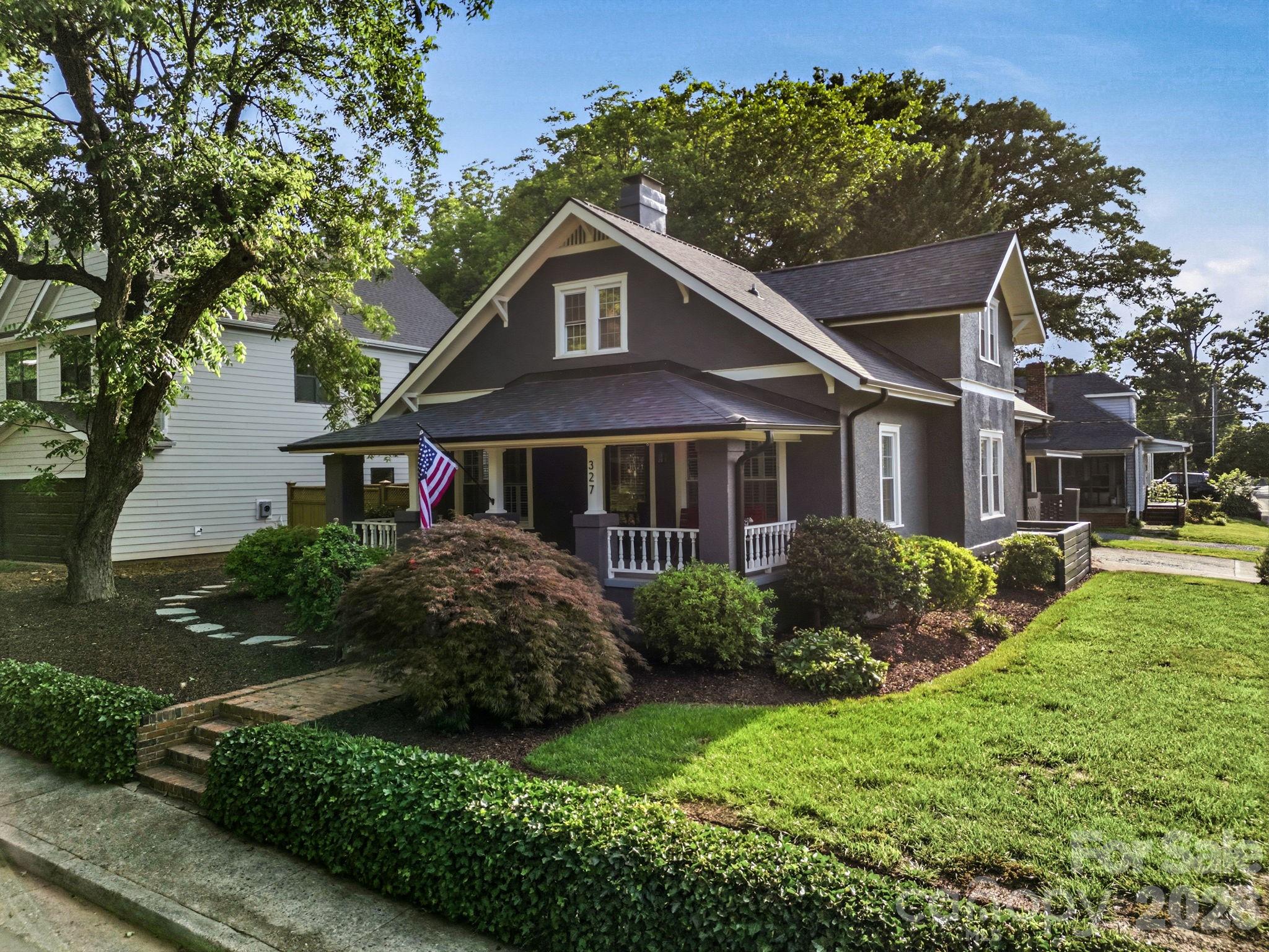 327 Campus St, Charlotte, NC 28216