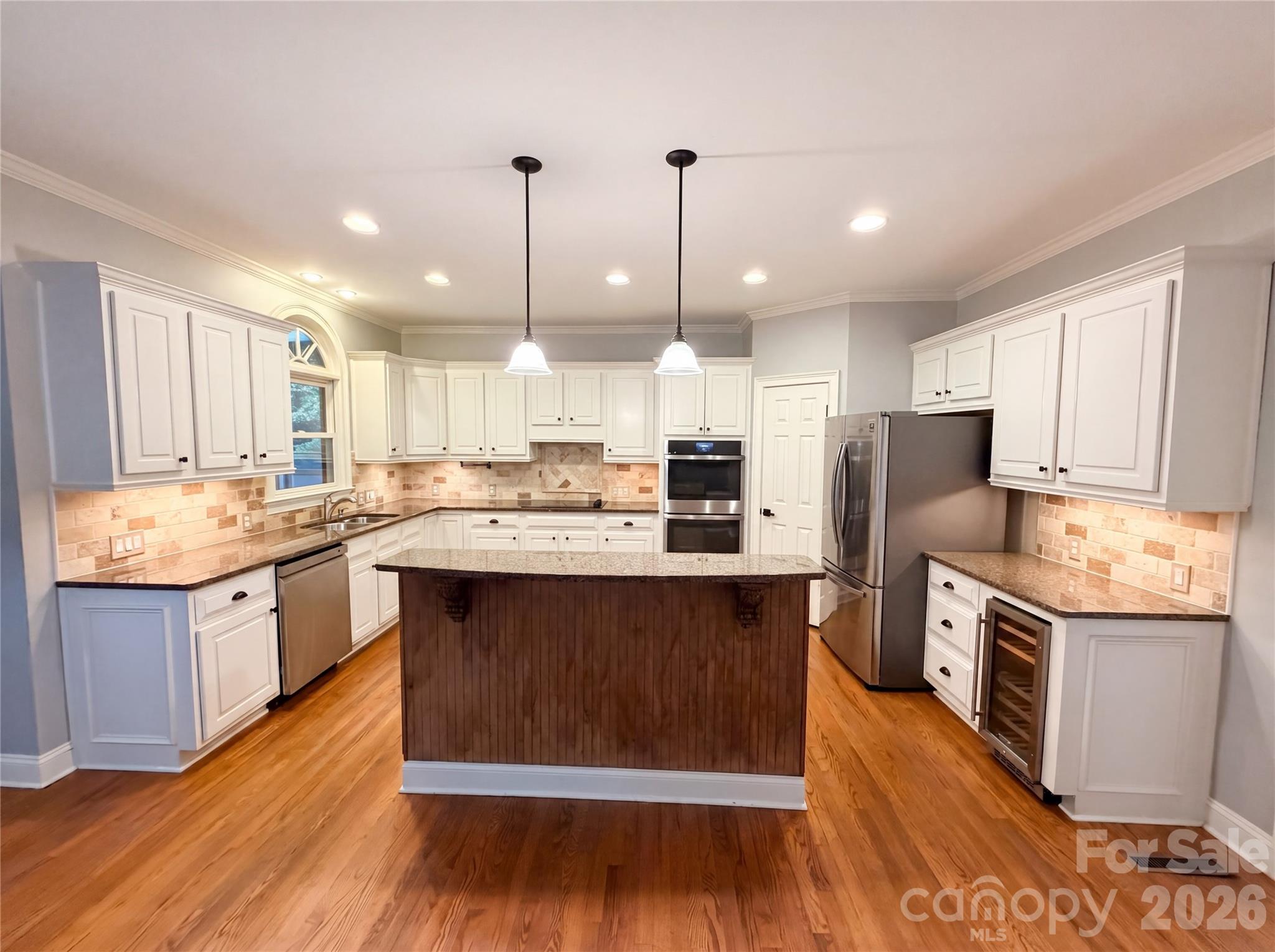 11106 Brush Hollow Rd, Matthews, NC 28105
