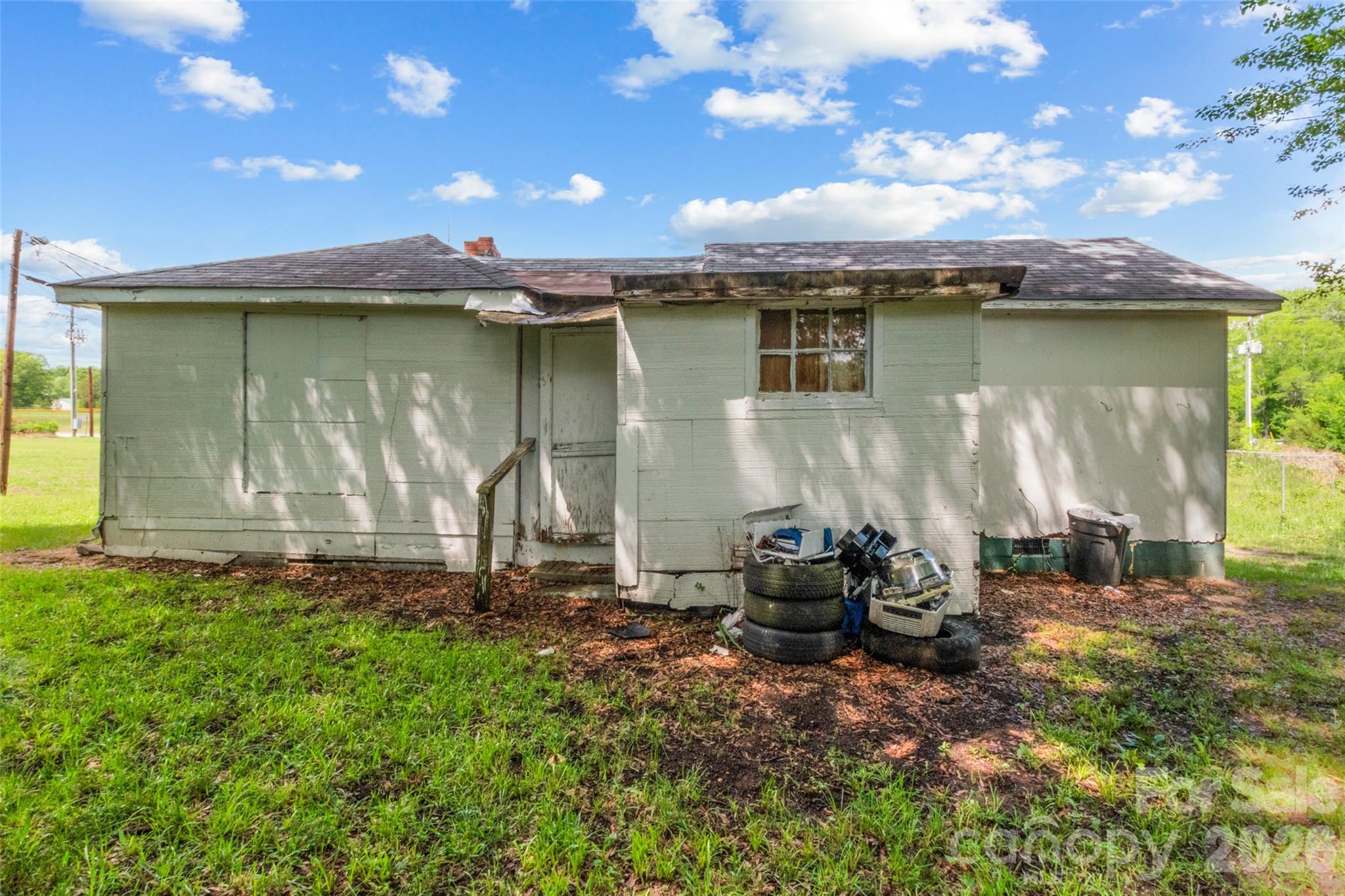 689c Pinckney Rd, Chester, SC 29706