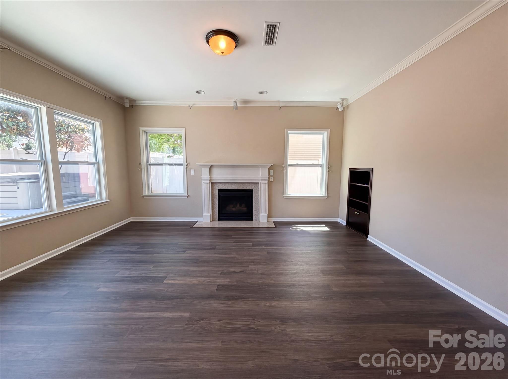 614 Dewey Ct, Fort Mill, SC 29715