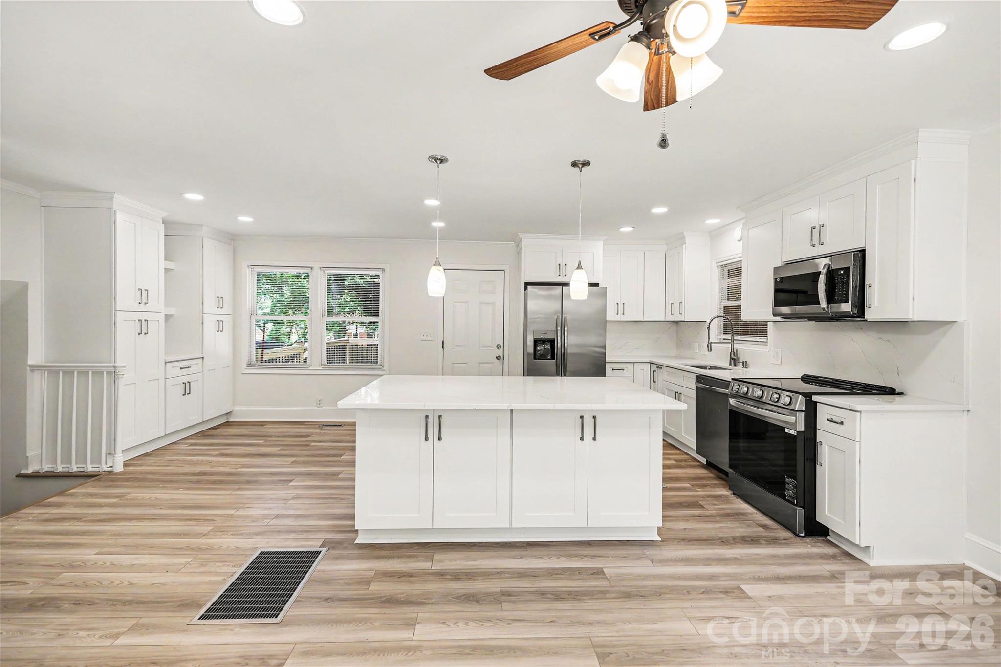 1410 Burnley Rd, Charlotte, NC 28210