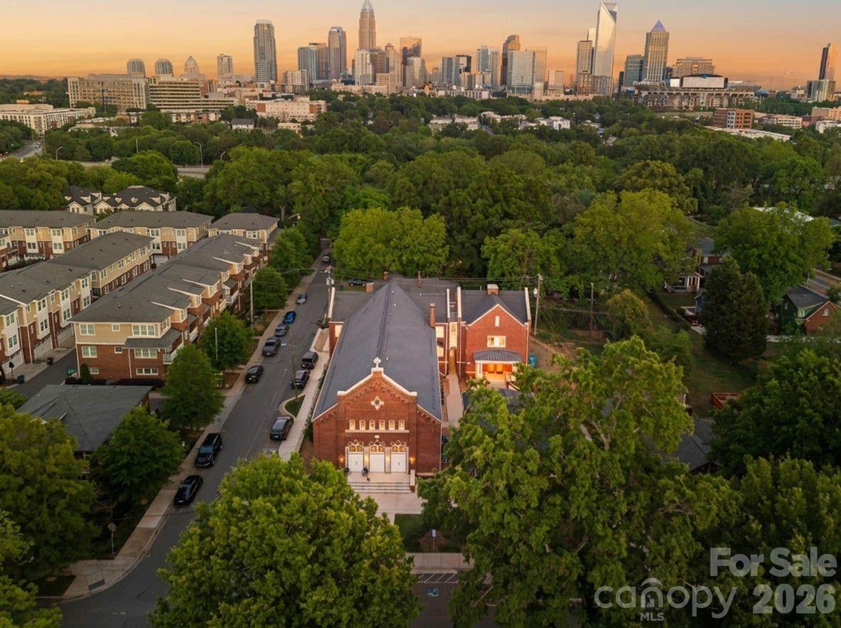 201 Grandin Rd #9, Charlotte, NC 28208