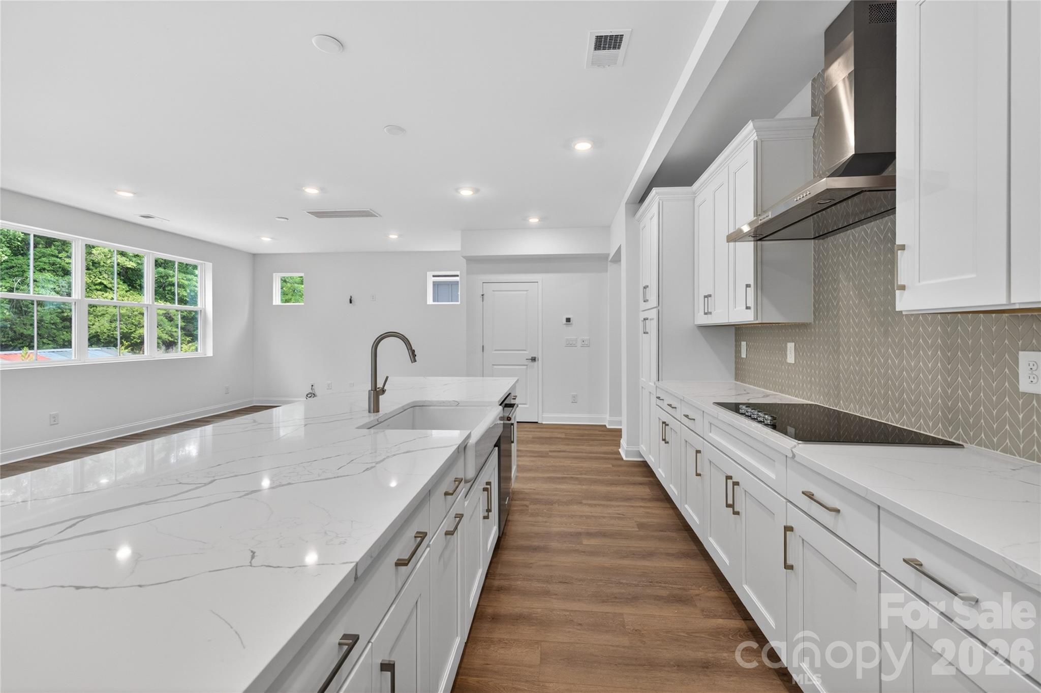 420 Celestial Dr, Tega Cay, SC 29708