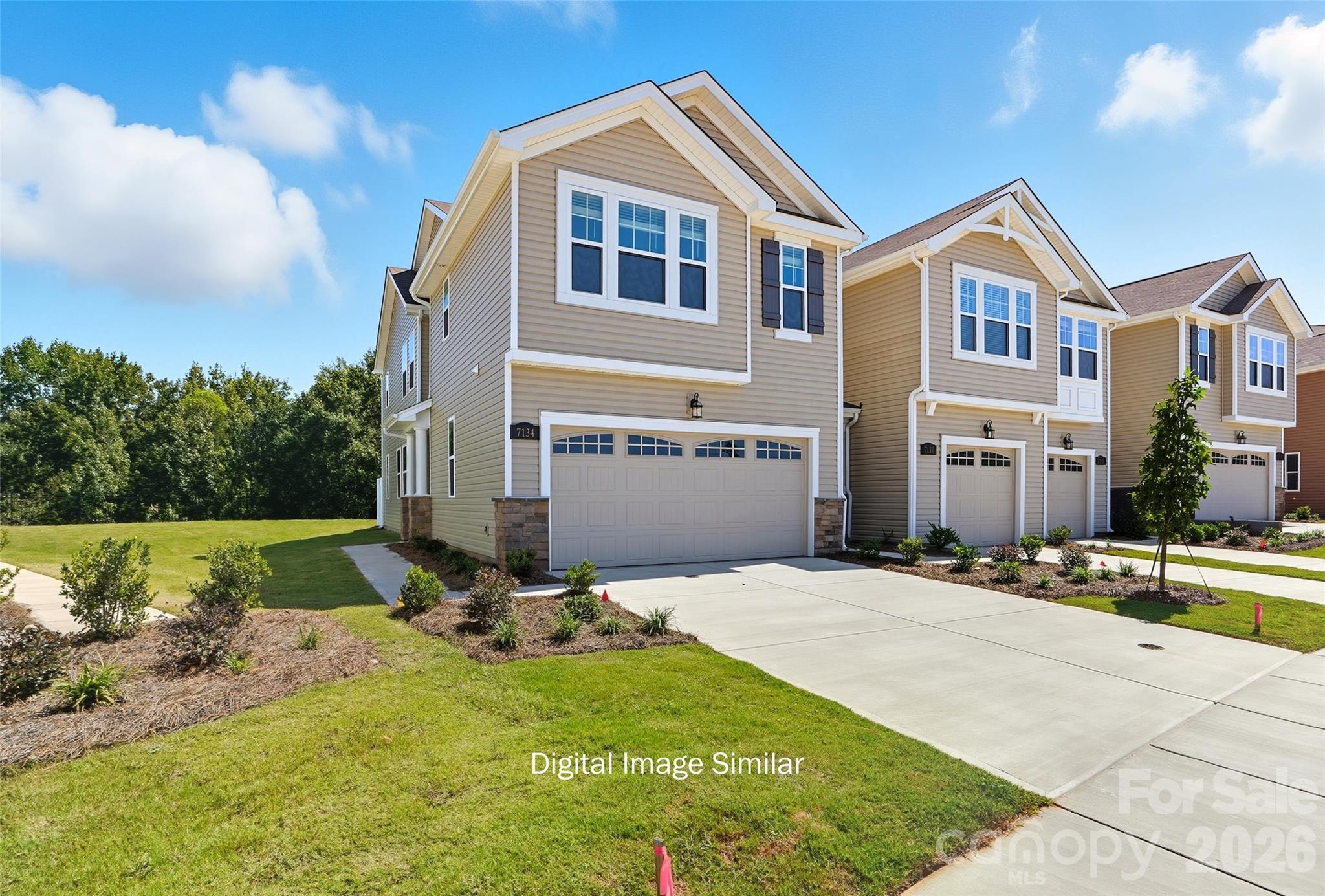 7527 Hodges Meadow Ln, Charlotte, NC 28213