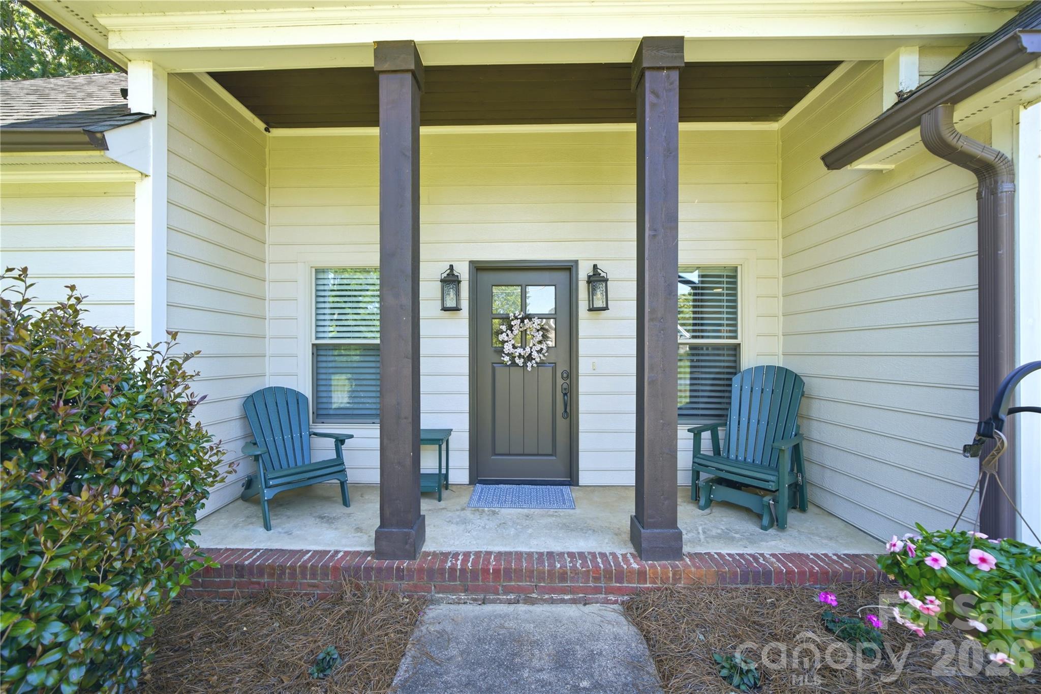 5701 Cedar Hill Dr, Wesley Chapel, NC 28110