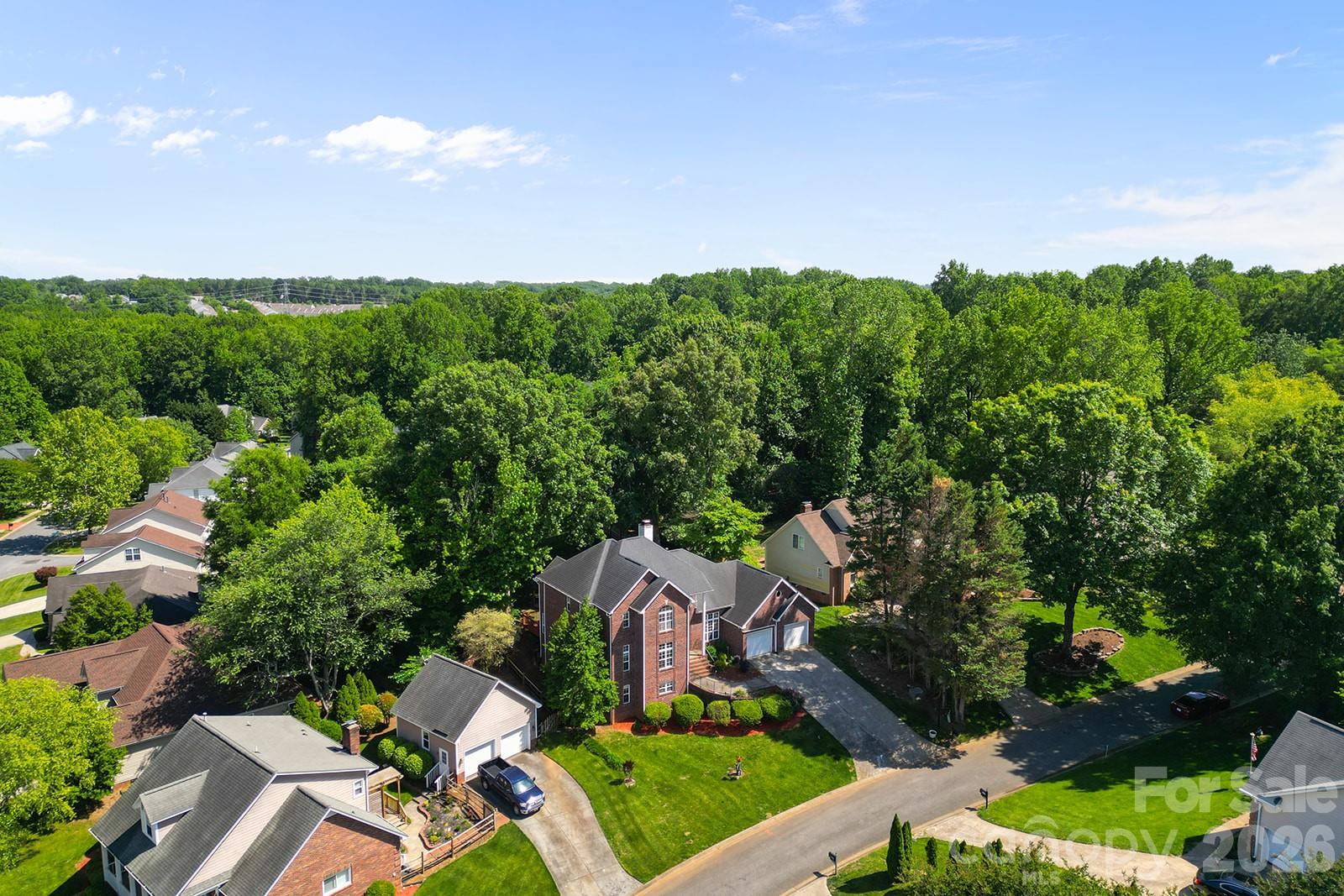 9111 Brocklehurst Ln, Charlotte, NC 28215