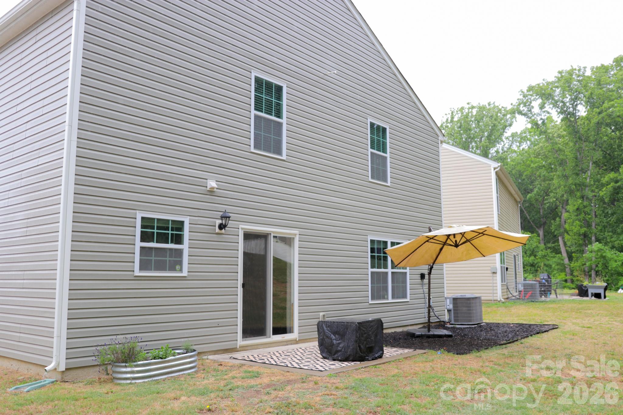 7121 Finnigan Rd, Charlotte, NC 28215