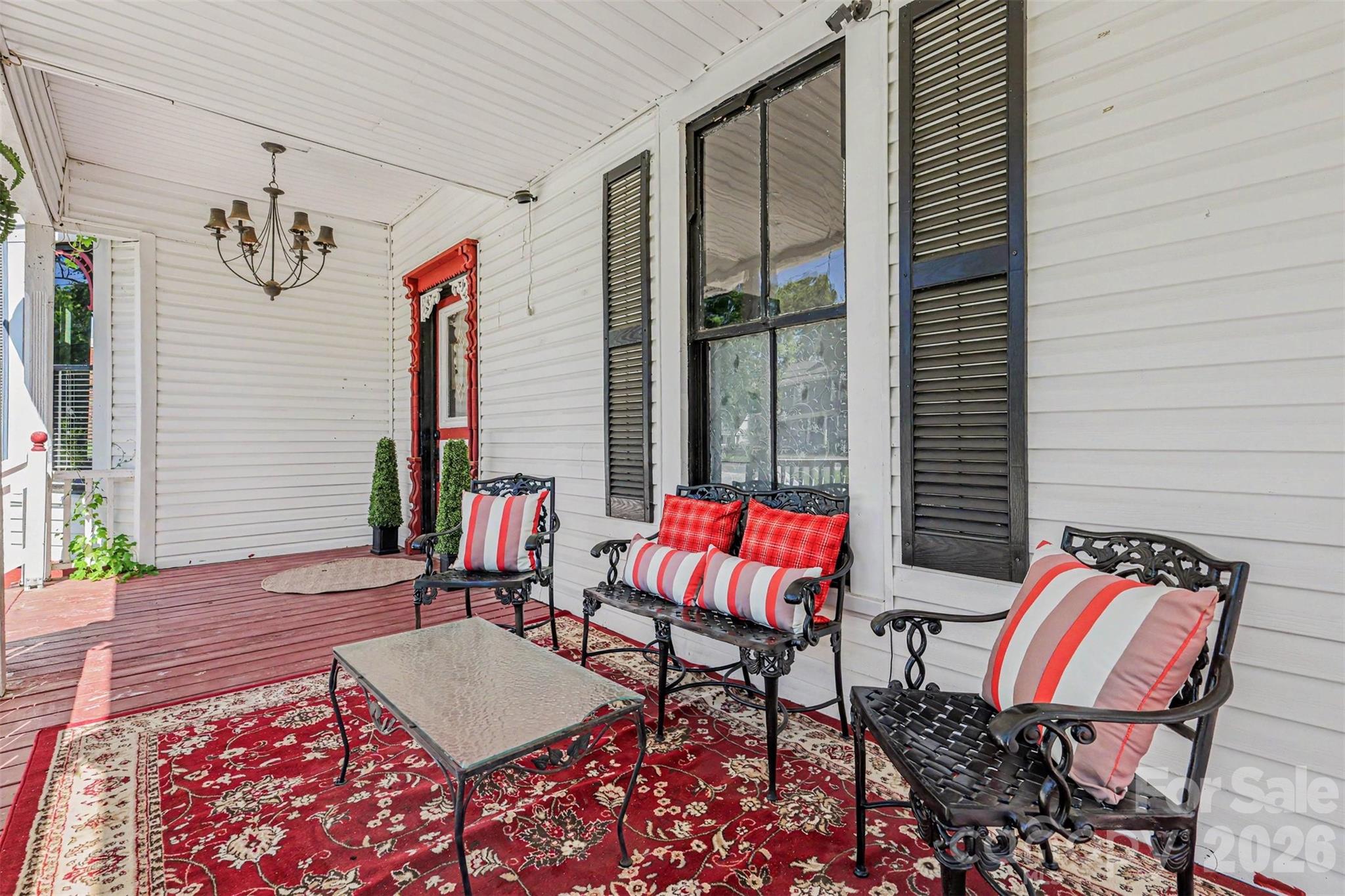 107 Hinton St, Chester, SC 29706