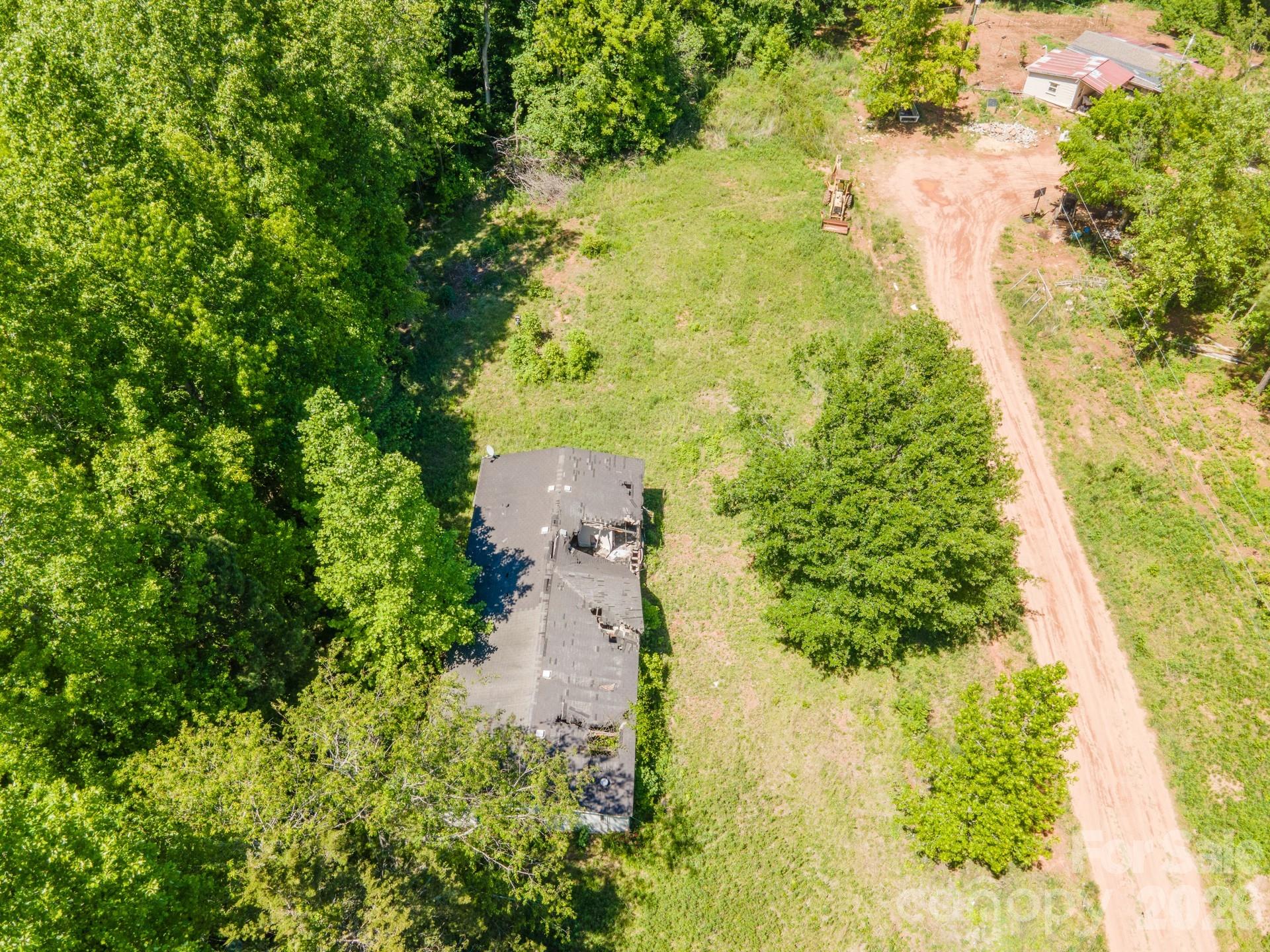 435 Wal Hollow Ln, Mooresville, NC 28115