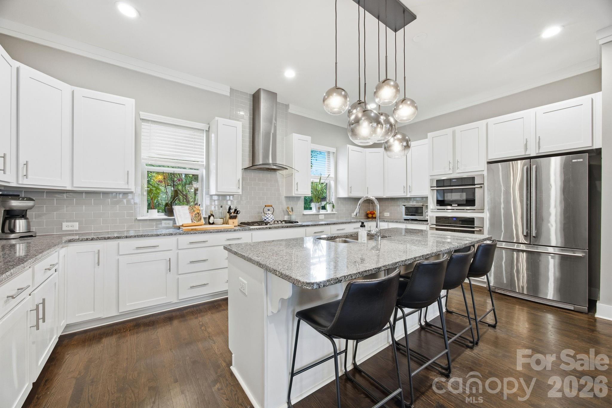 863 Academy St, Charlotte, NC 28205