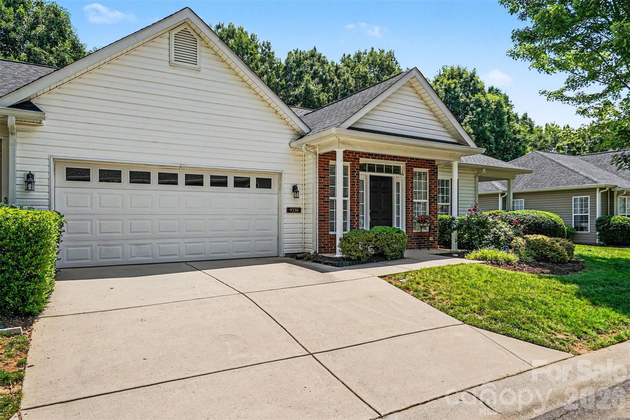 9330 Duckhorn Dr, Charlotte, NC 28277