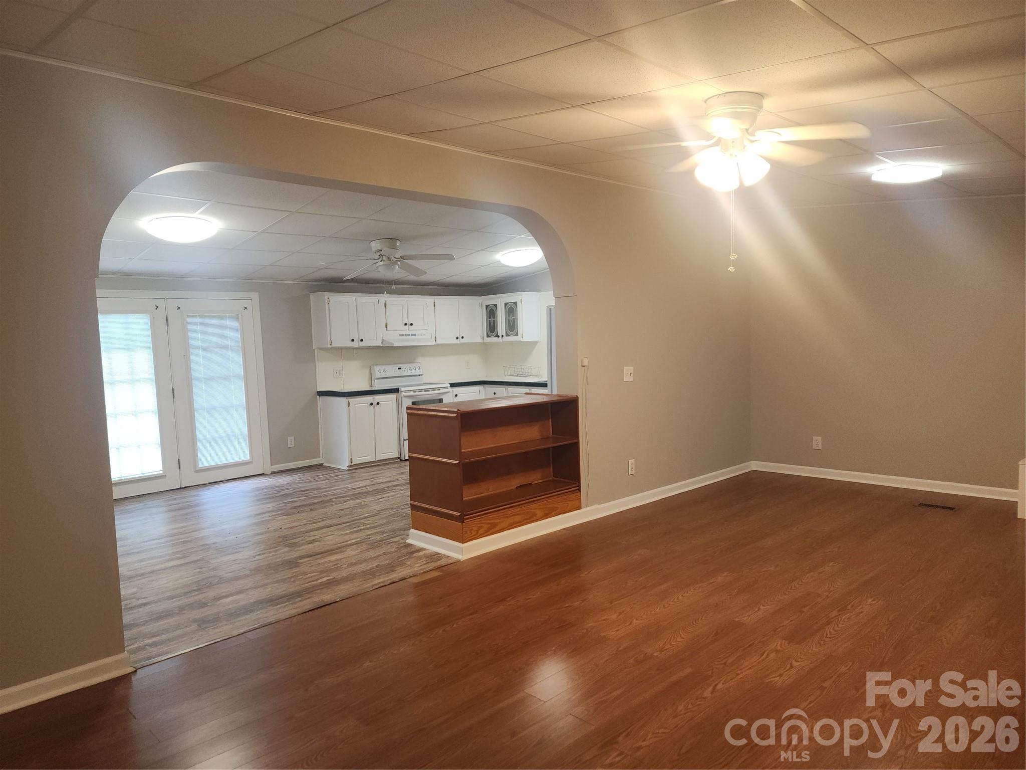 189 Brook Creek Dr, Troutman, NC 28166