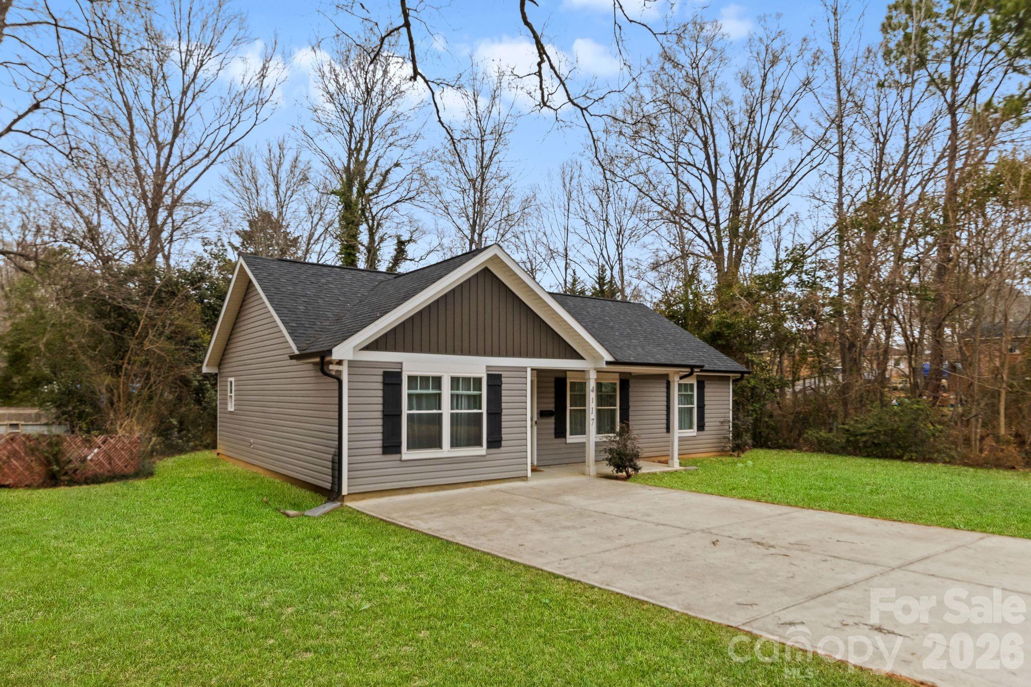 4117 Colebrook Rd, Charlotte, NC 28215