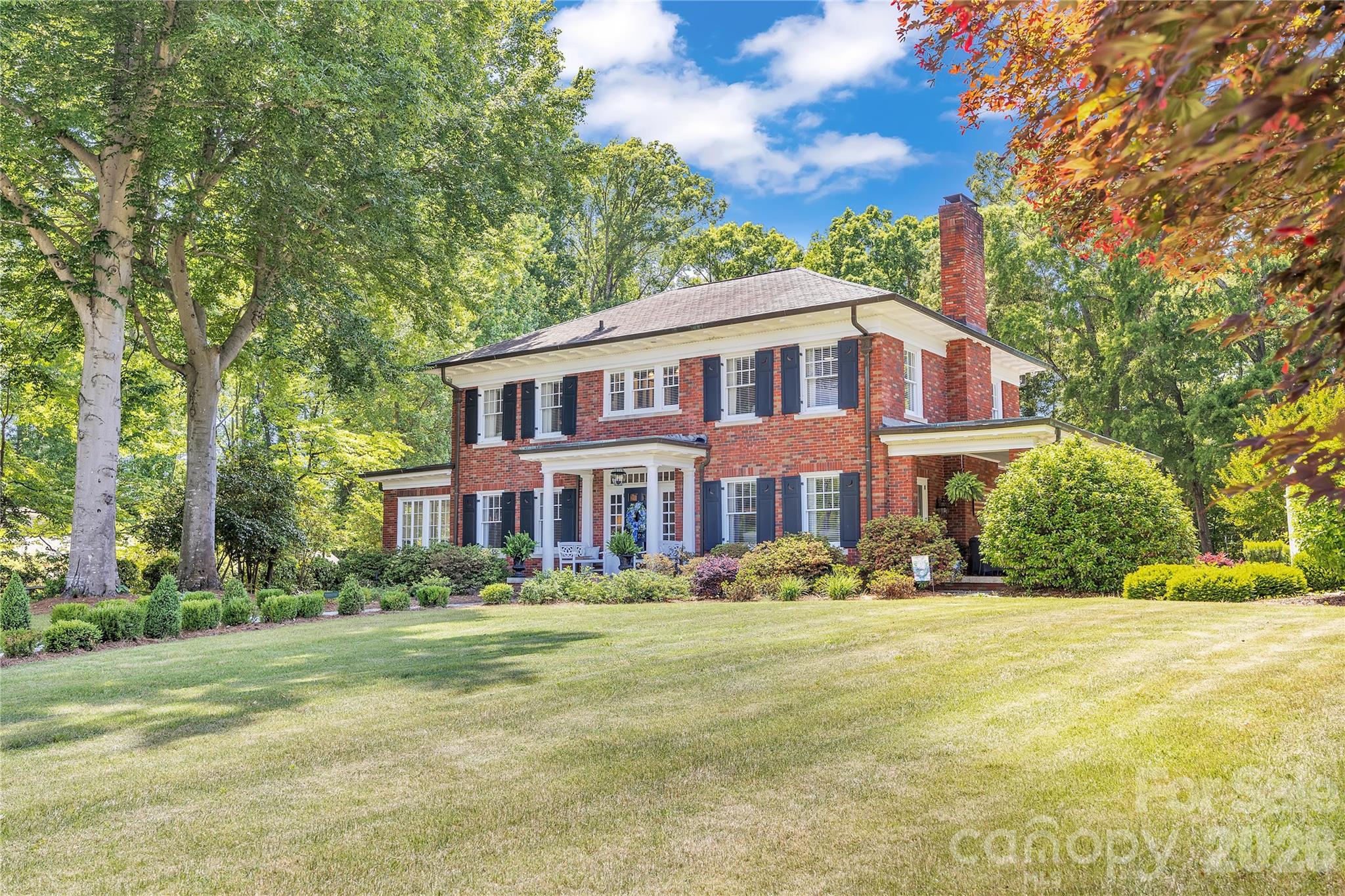 128 W Colonial Dr, Salisbury, NC 28144