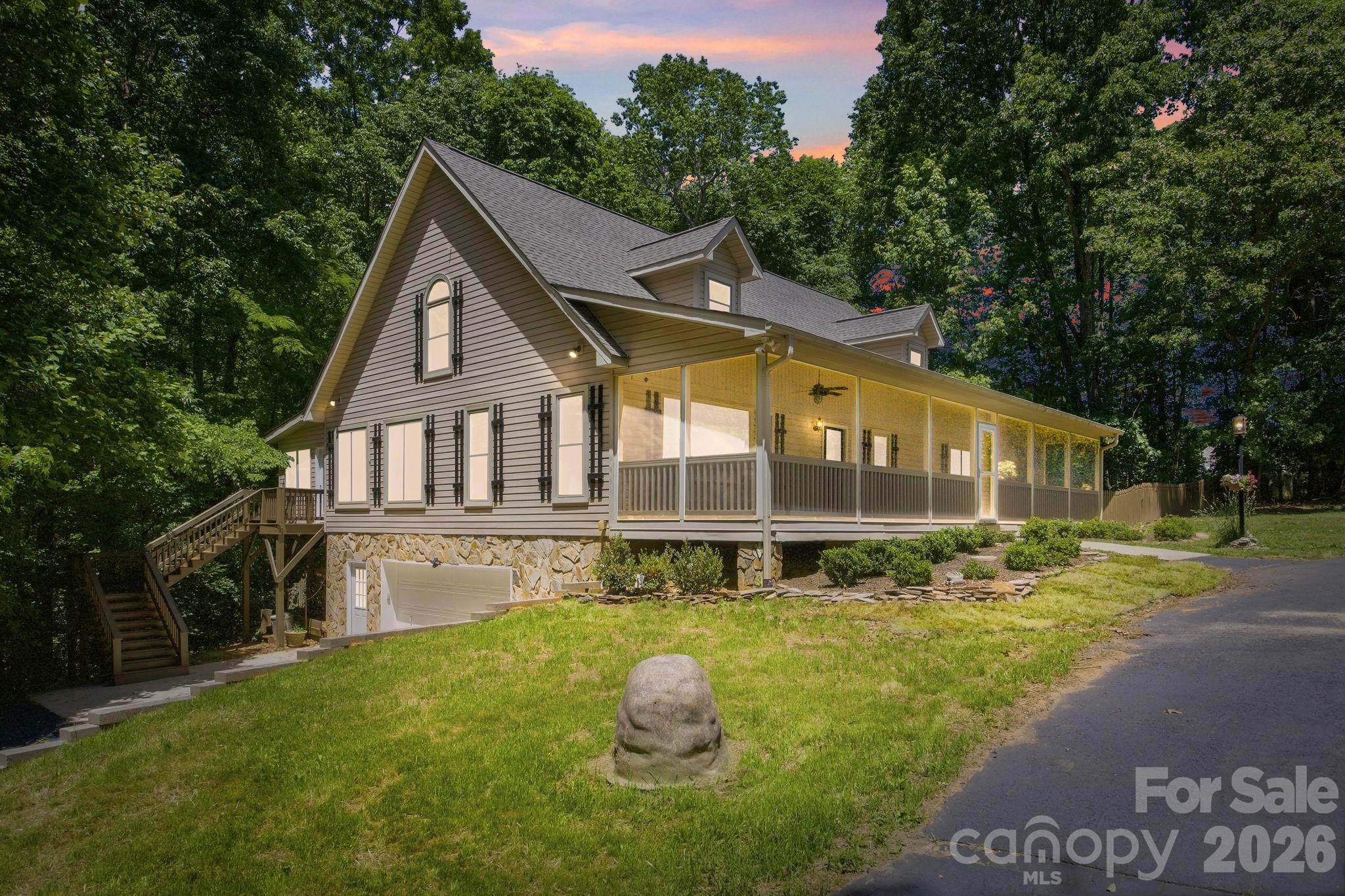 195 Azalea Rd, Mooresville, NC 28115