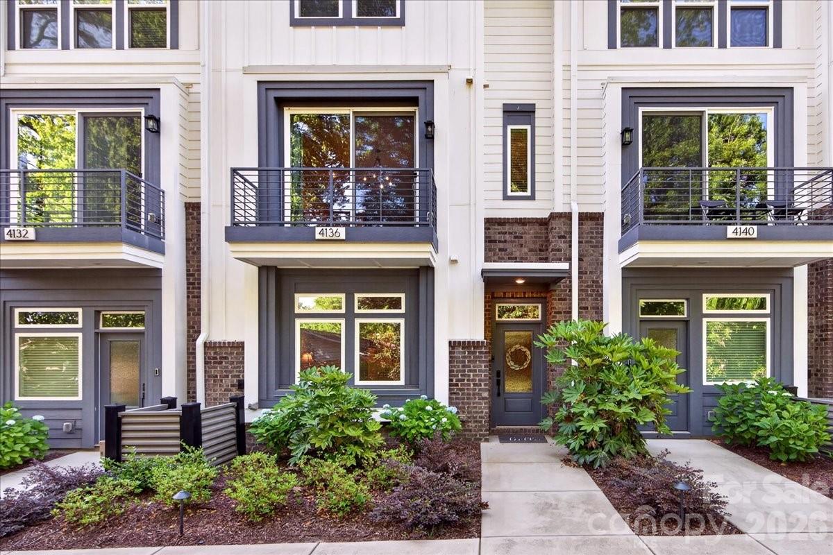 4136 Castleton Rd, Charlotte, NC 28211