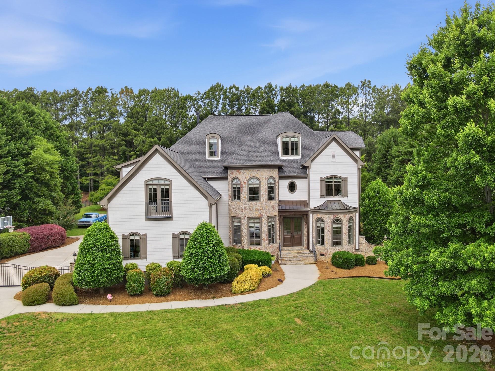 105 Quincy Ct, Mooresville, NC 28117