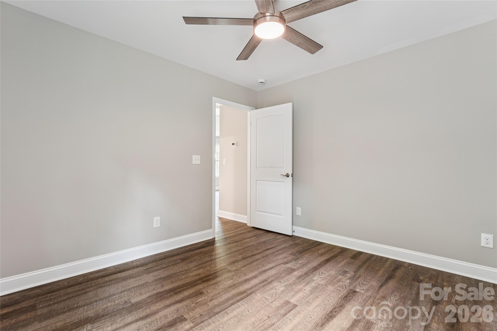 209 W 17th St, Kannapolis, NC 28081