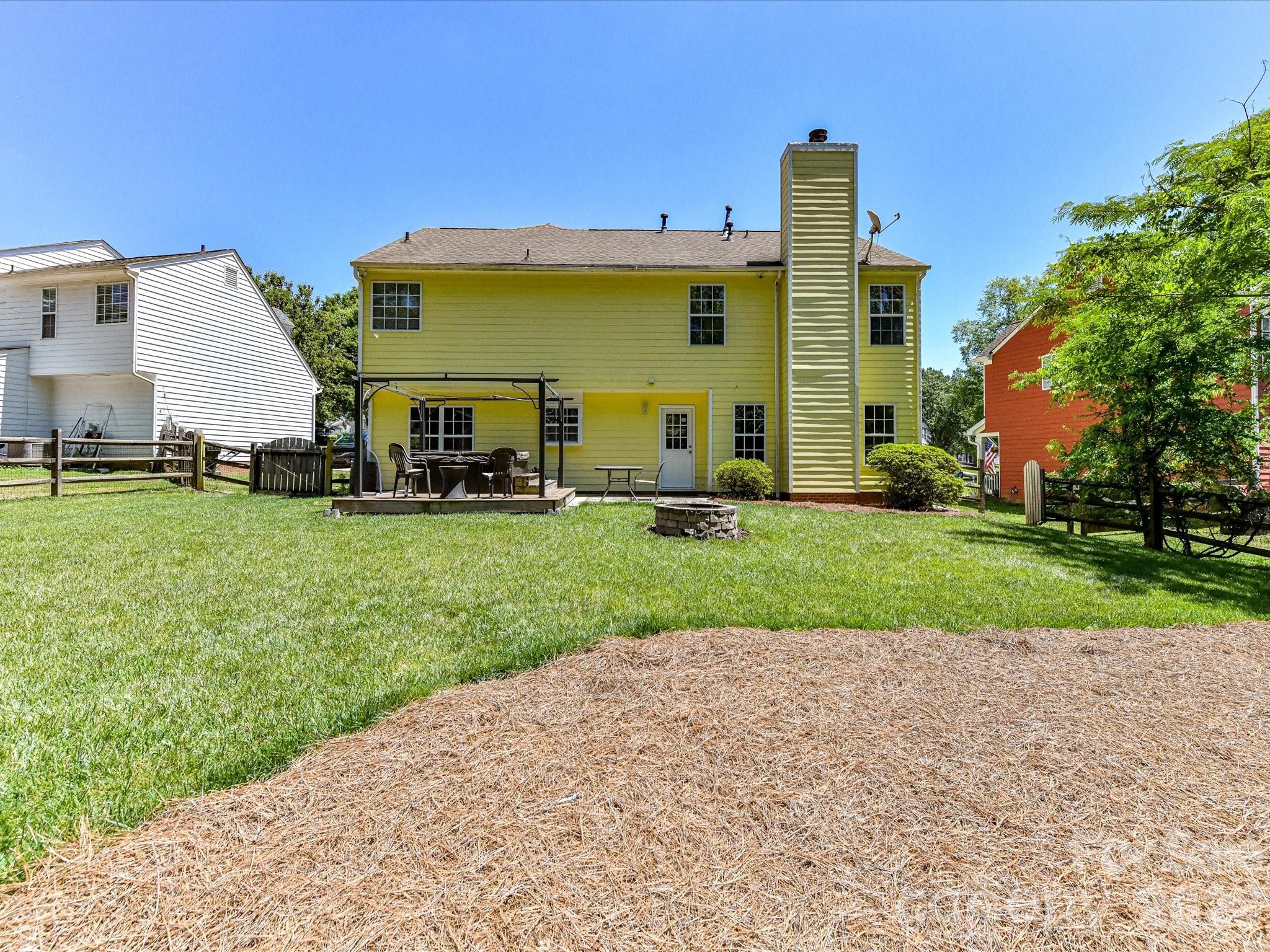7512 Henderson Park Rd, Huntersville, NC 28078