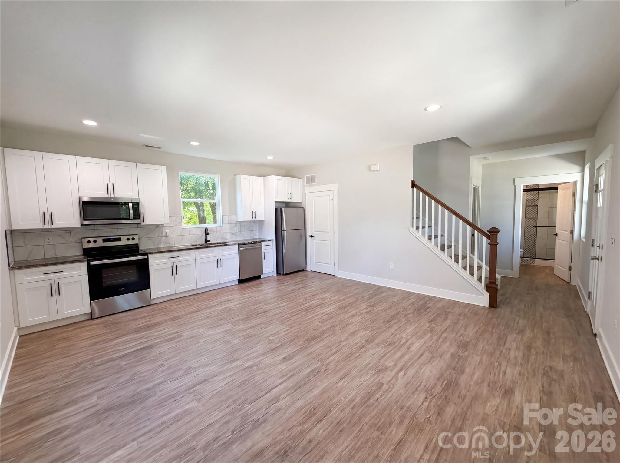 1402 Martin Luther King Ave, Kannapolis, NC 28083