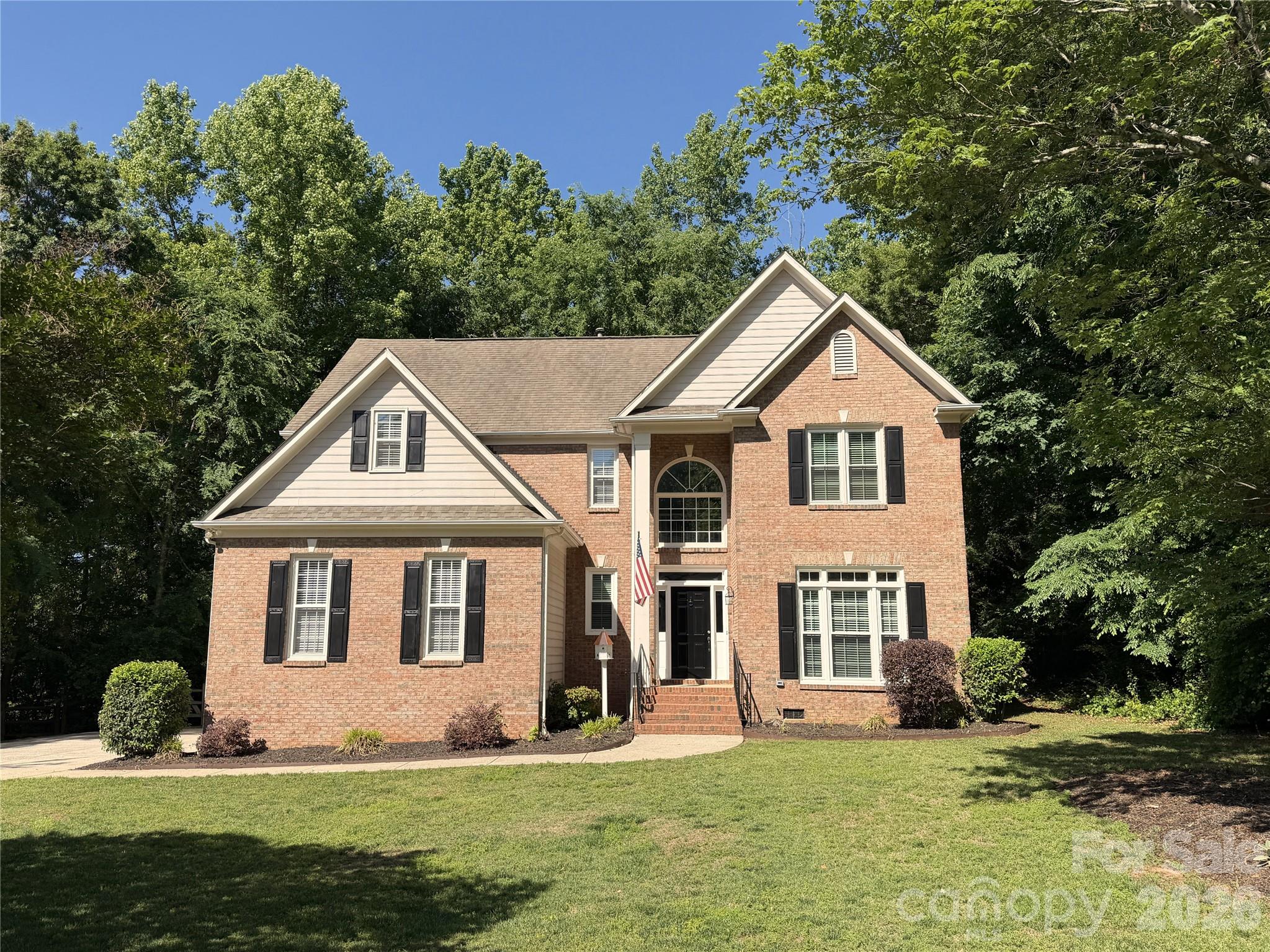 6000 Hunter Ln, Matthews, NC 28104