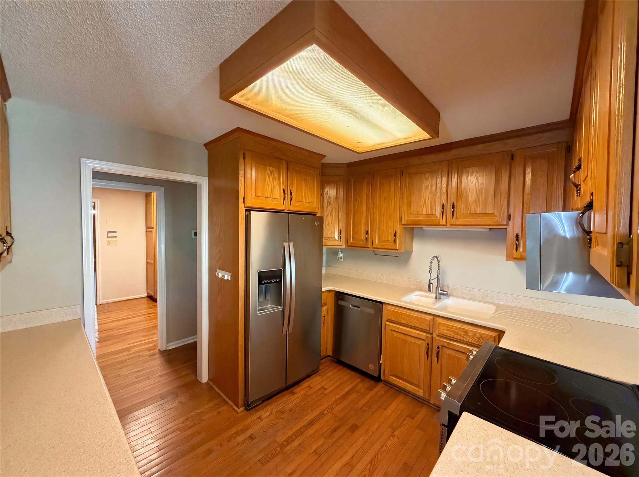 8400 Chestnut Oak Ct, Harrisburg, NC 28075