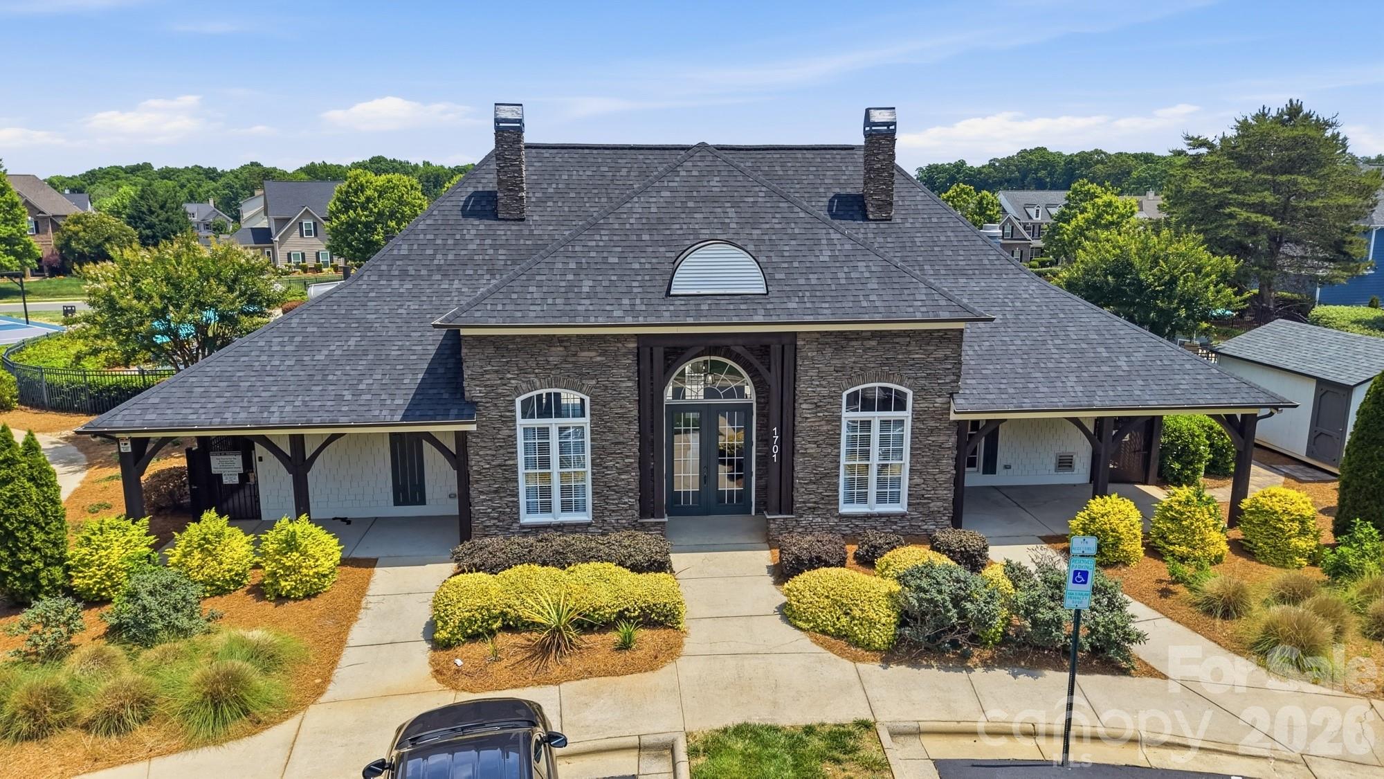 5305 Radcliffe Dr, Waxhaw, NC 28173
