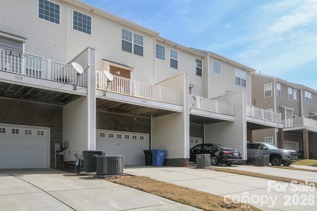 7139 Brighton Park Dr, Mint Hill, NC 28227