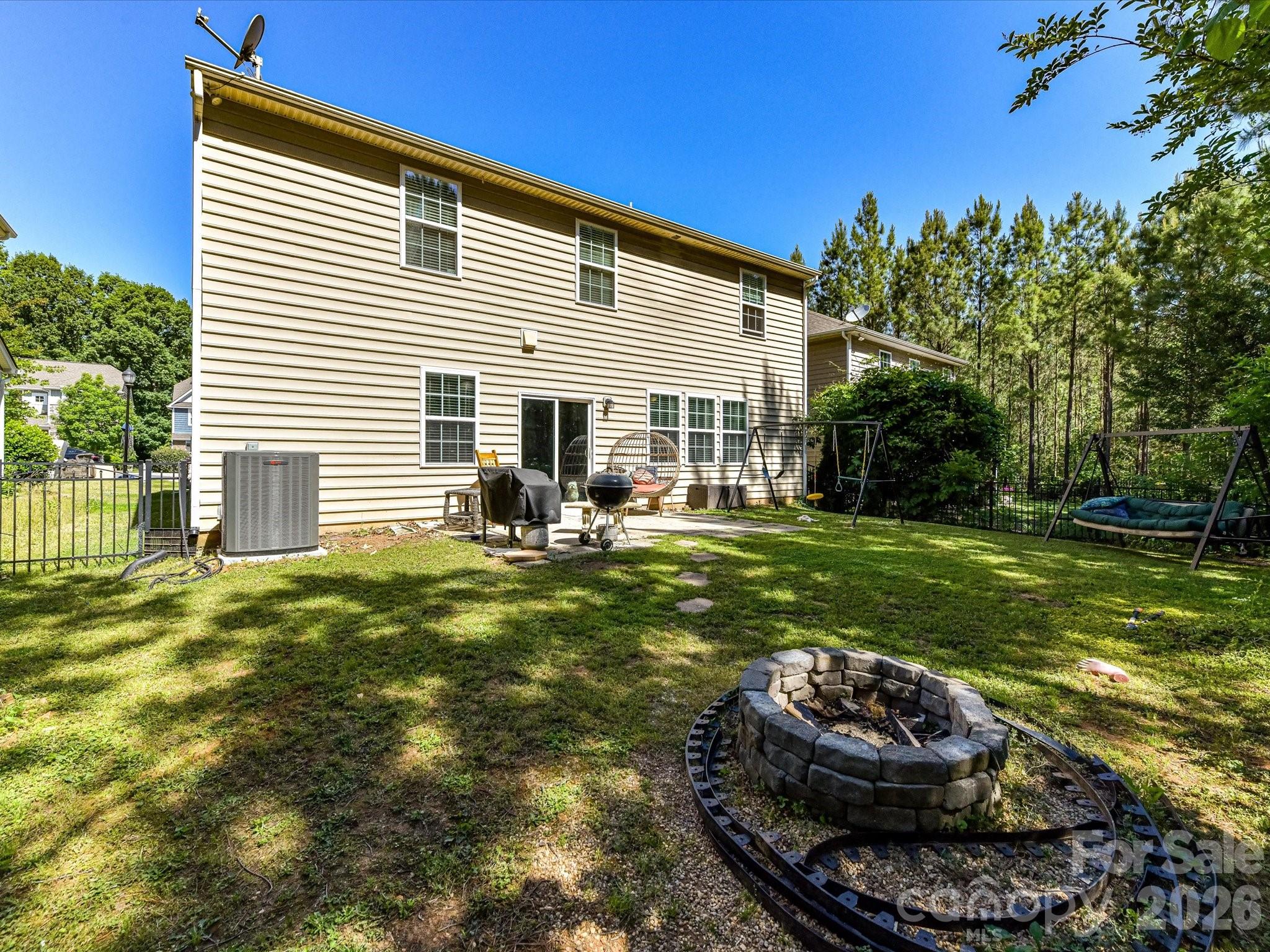 6935 Liverpool Ct, Fort Mill, SC 29707