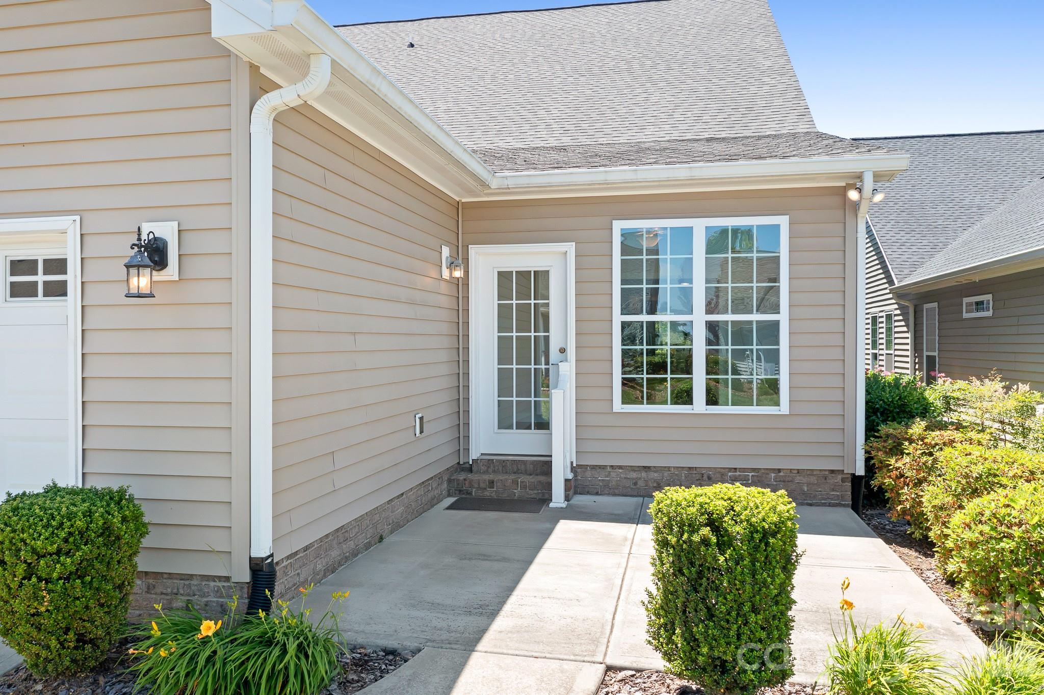 17721 Morehampton Ave, Cornelius, NC 28031
