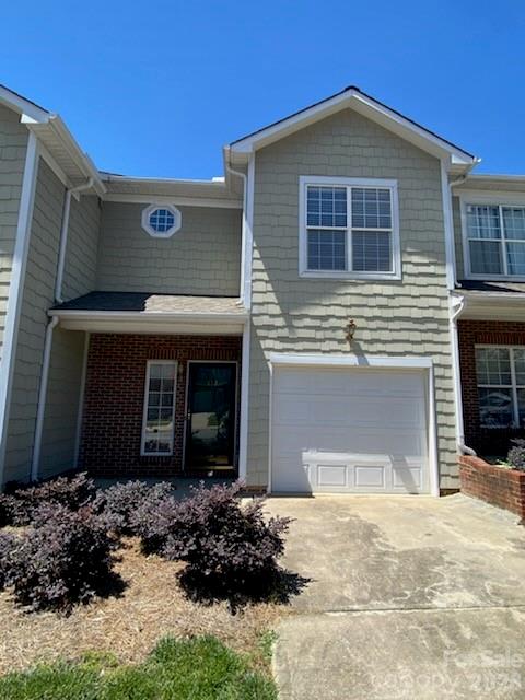 112 Sunridge Dr, Mooresville, NC 28117