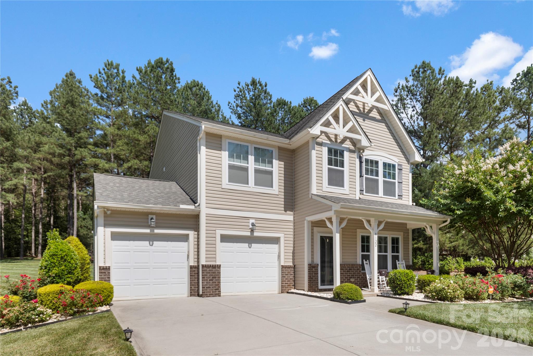 8122 Mossy Rock Rd, Waxhaw, NC 28173