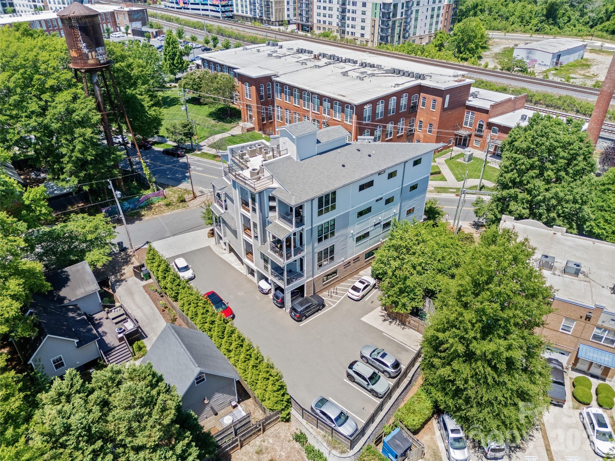 501 E 37th St #H, Charlotte, NC 28205