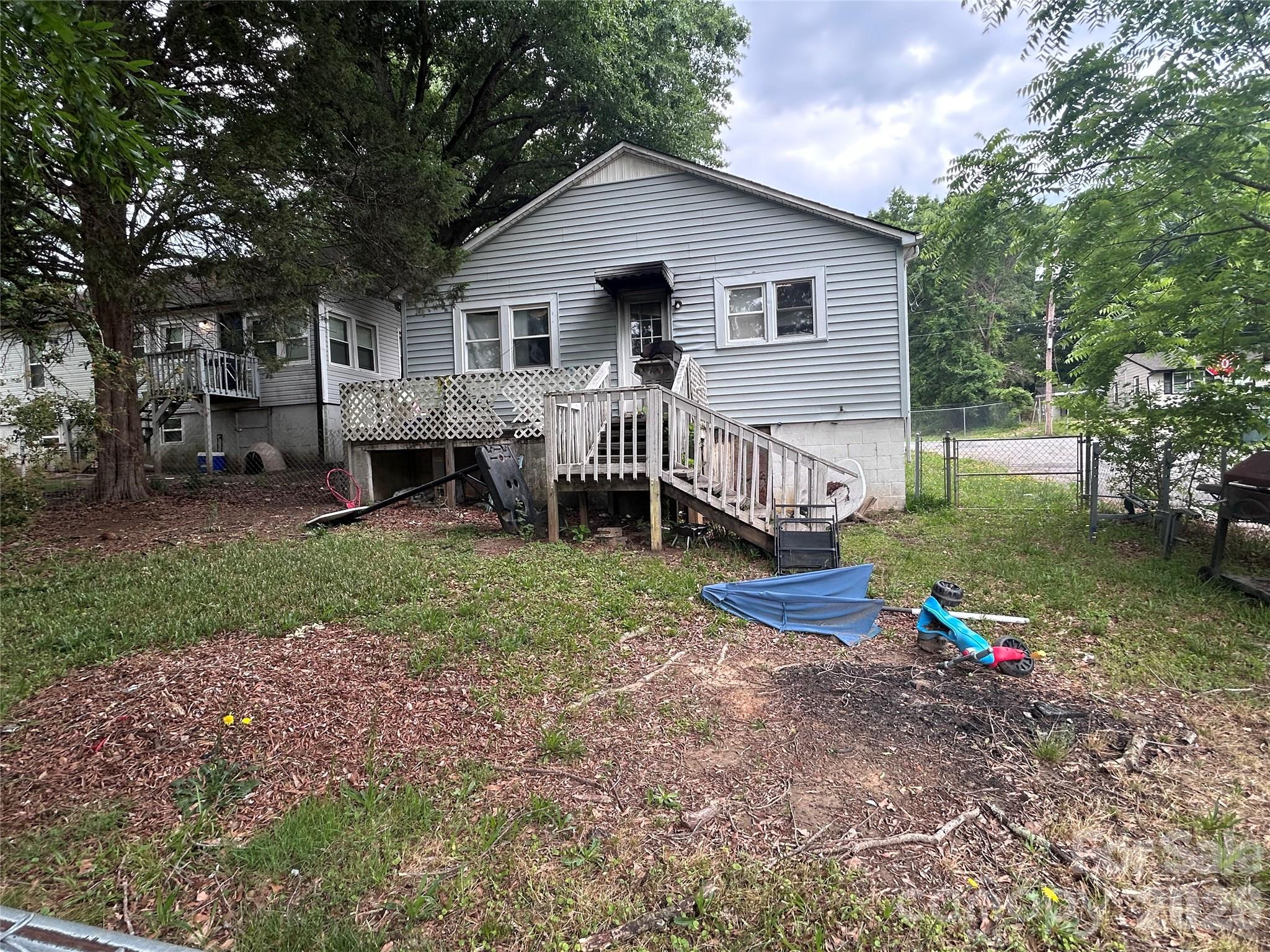 317 S Yates St, Gastonia, NC 28052