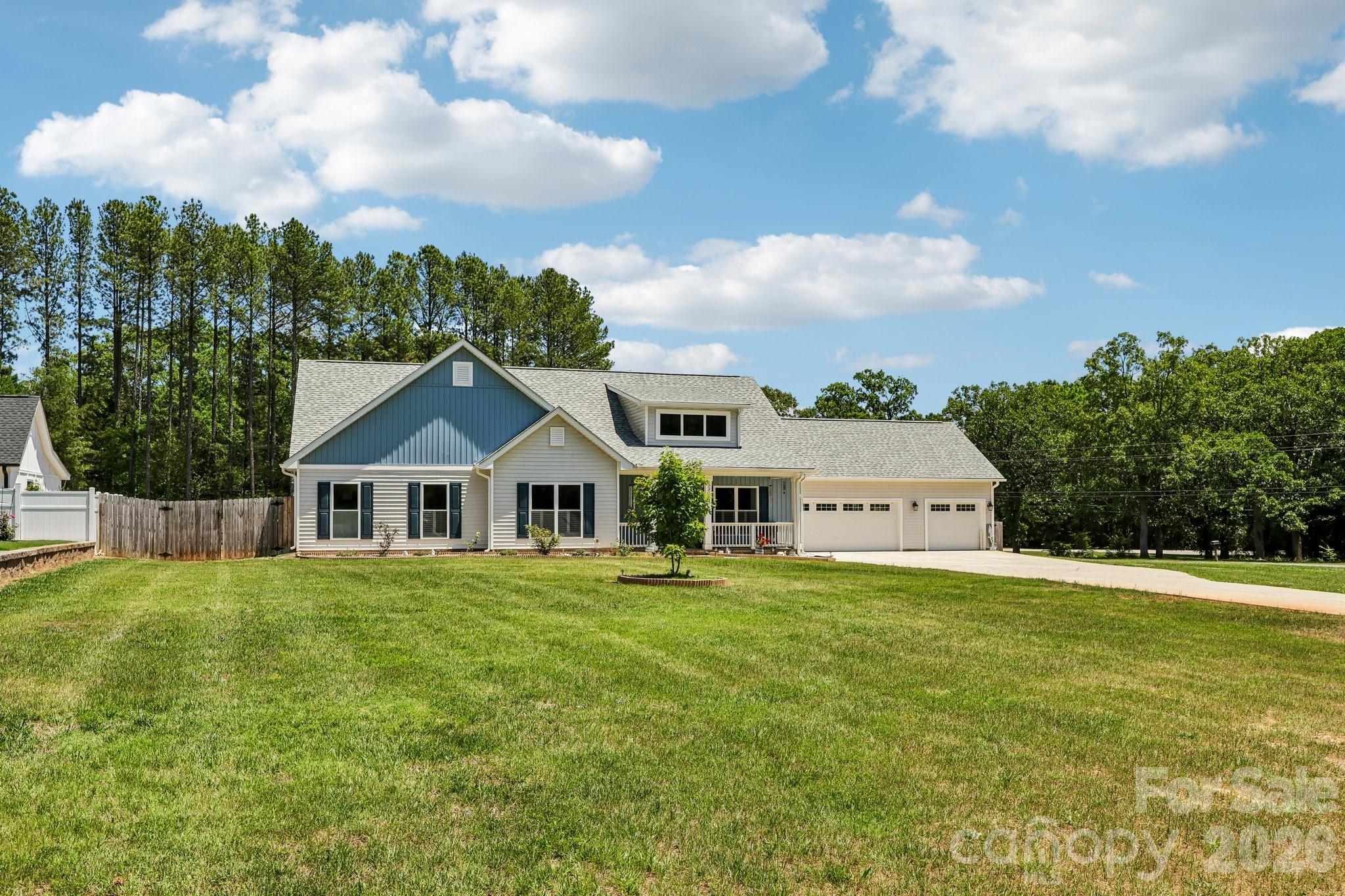 5301 Garden Gate Dr, Monroe, NC 28112