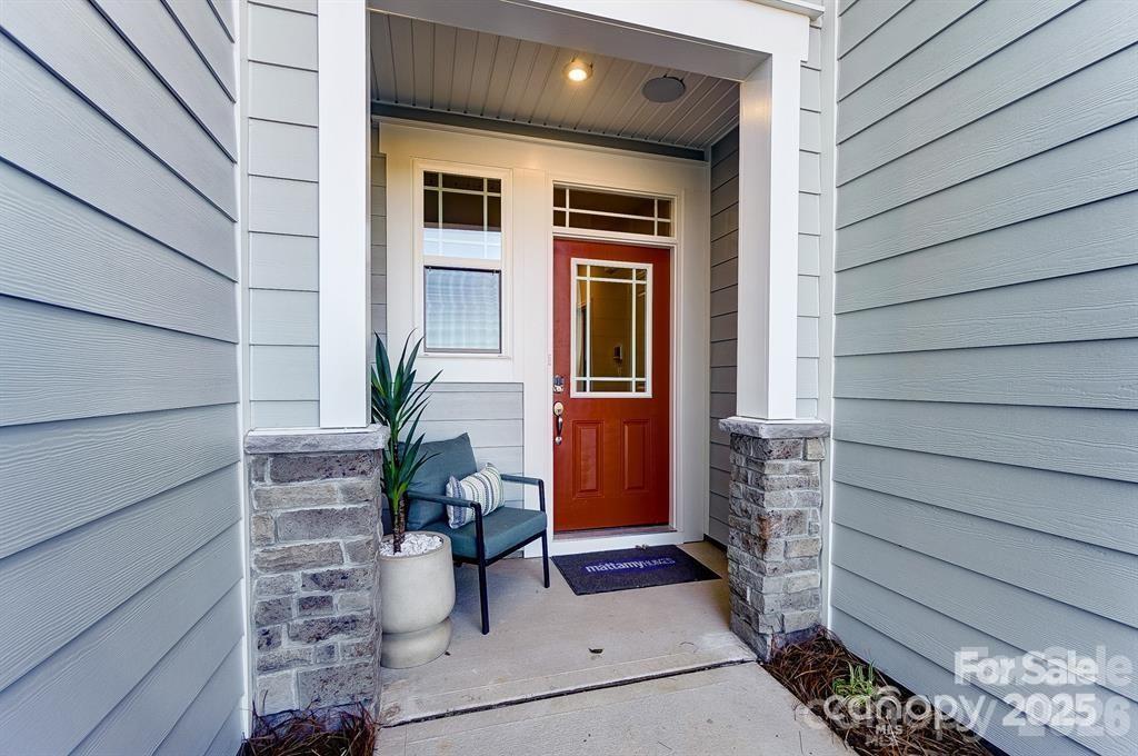 328 Laura Elizabeth Ln, Clover, SC 29710